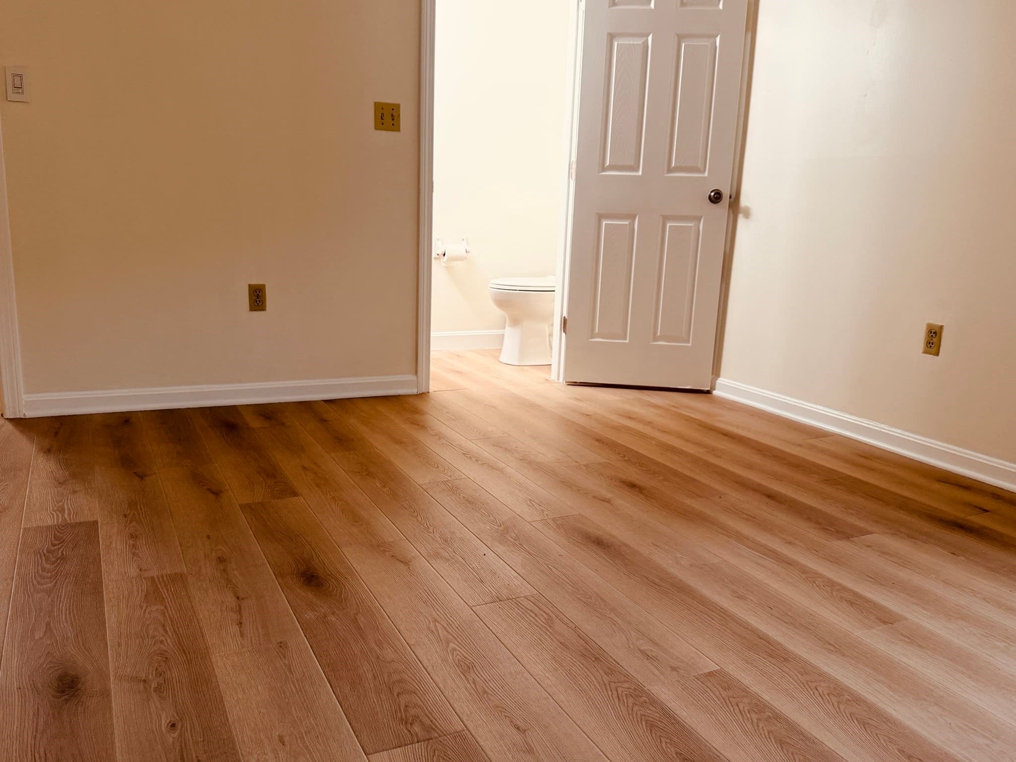 Condominium at 2 Marc Drive,, Plymouth MA 02360, photo 13 of 31