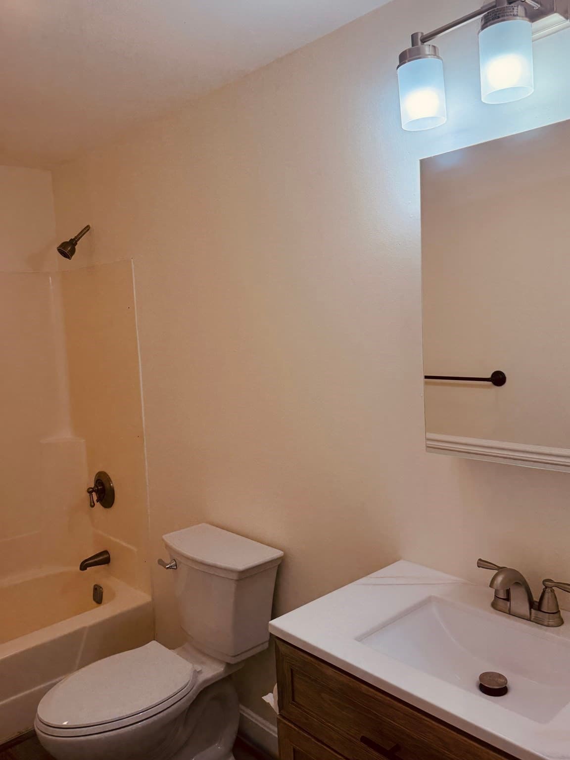 Condominium at 2 Marc Drive,, Plymouth MA 02360, photo 19 of 31