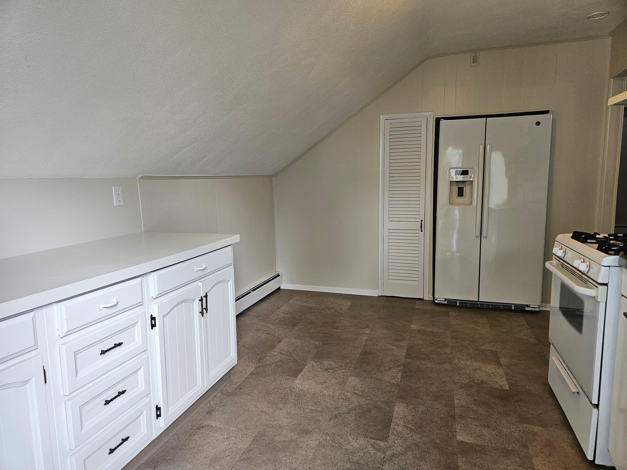 2 Family - 2 Units Up/Down at 55 Lexington Ave, North Providence RI 02904, North Providence, photo 14 of 32
