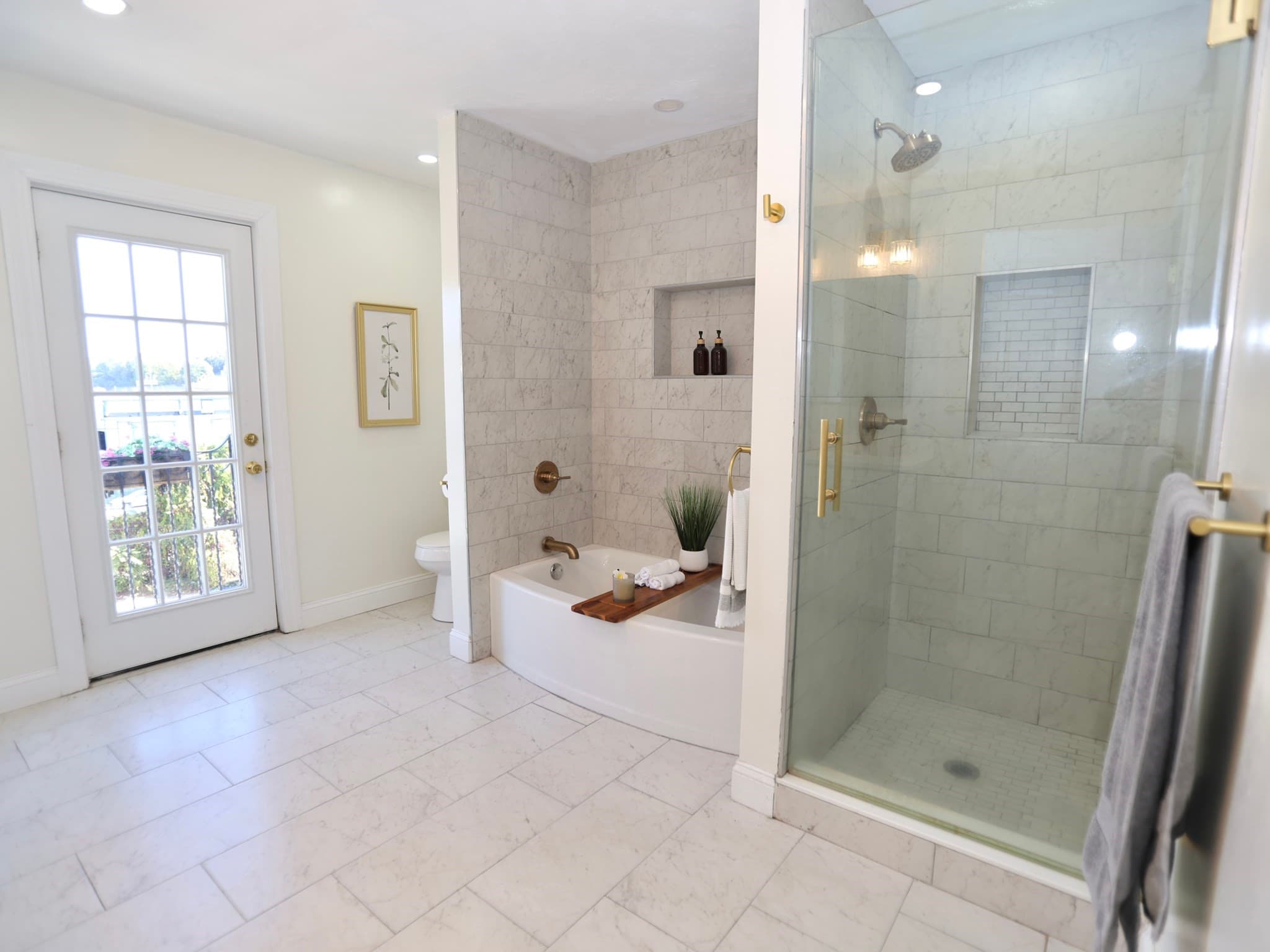 Condominium at 10 De Marco Ter # A, Worcester MA 01613, photo 23 of 33