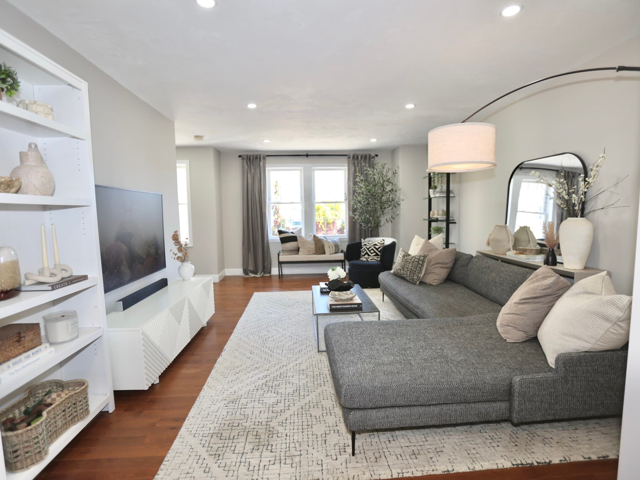 Condominium at 10 De Marco Ter # A, Worcester MA 01613, photo 3 of 33