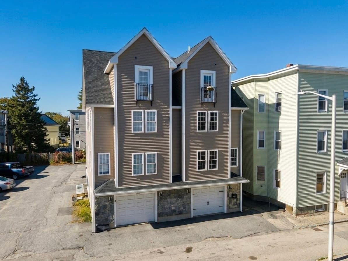 10 De Marco Ter # A, Worcester MA 01613