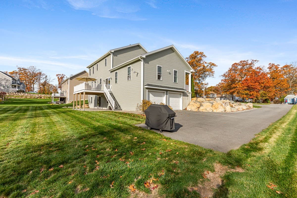 Single Family Residence at 705 County St, Seekonk MA 02771, Seekonk, photo 32 of 35