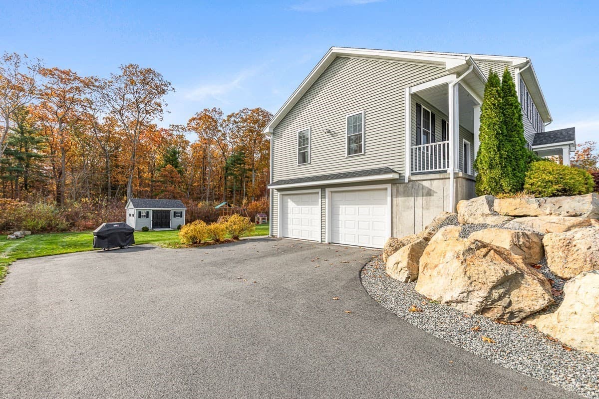 Single Family Residence at 705 County St, Seekonk MA 02771, Seekonk, photo 31 of 35