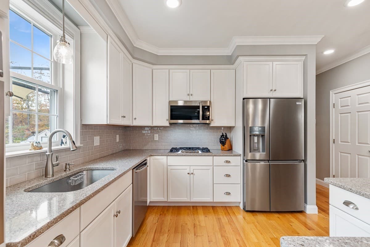 Single Family Residence at 705 County St, Seekonk MA 02771, Seekonk, photo 8 of 35