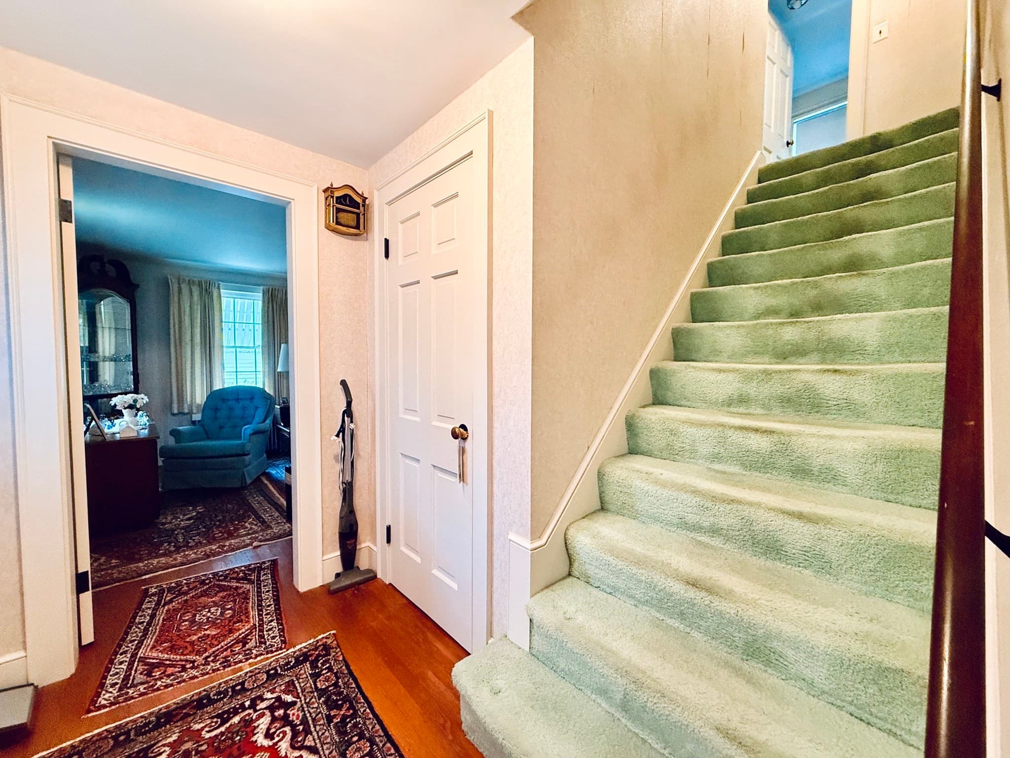 Single Family Residence at 27 Keating Circle, Weymouth MA 02190, Weymouth, photo 7 of 28