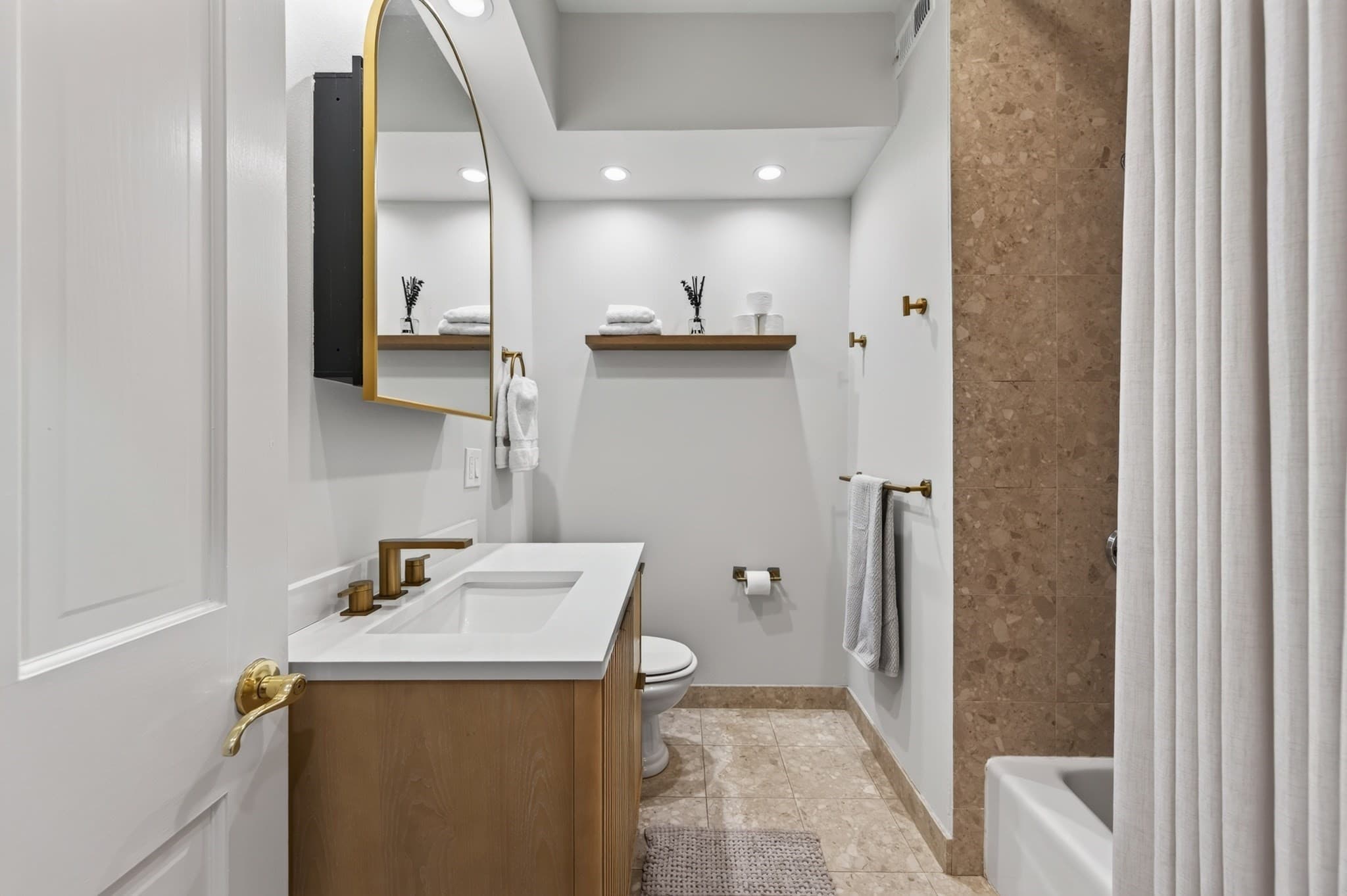 Condominium at 274-276A Shawmut Ave # 3, Boston MA 02118, Boston, photo 12 of 16