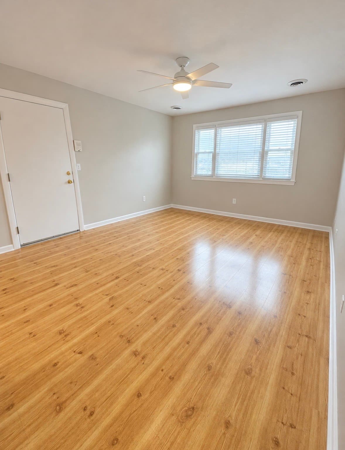 Condominium at 225 Shove St # B5, Fall River MA 02724, Fall River, photo 2 of 14