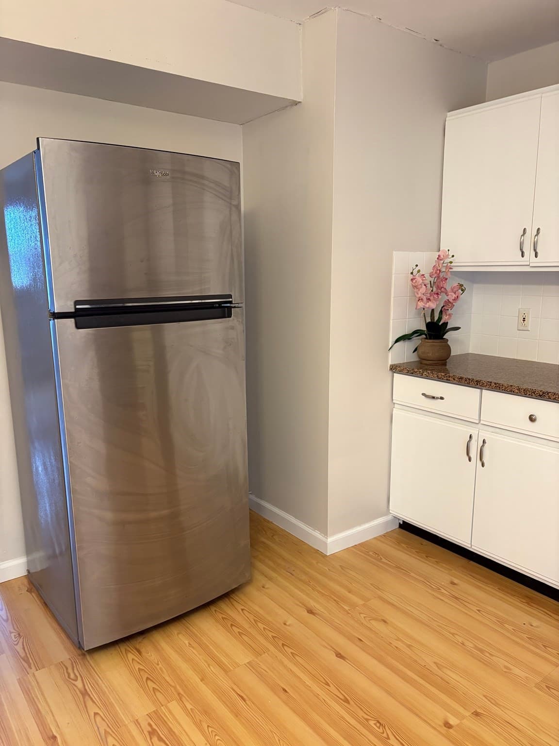 Condominium at 225 Shove St # B5, Fall River MA 02724, Fall River, photo 5 of 14