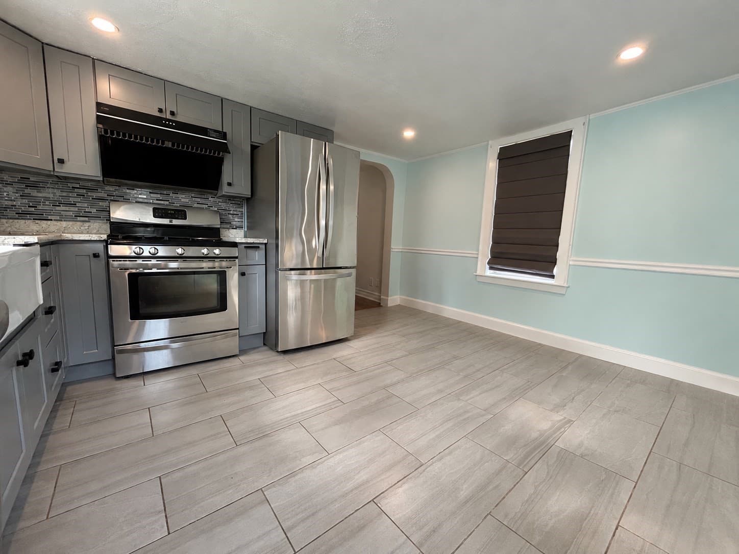 126 Pine Hill Cir, Waltham MA 02451
