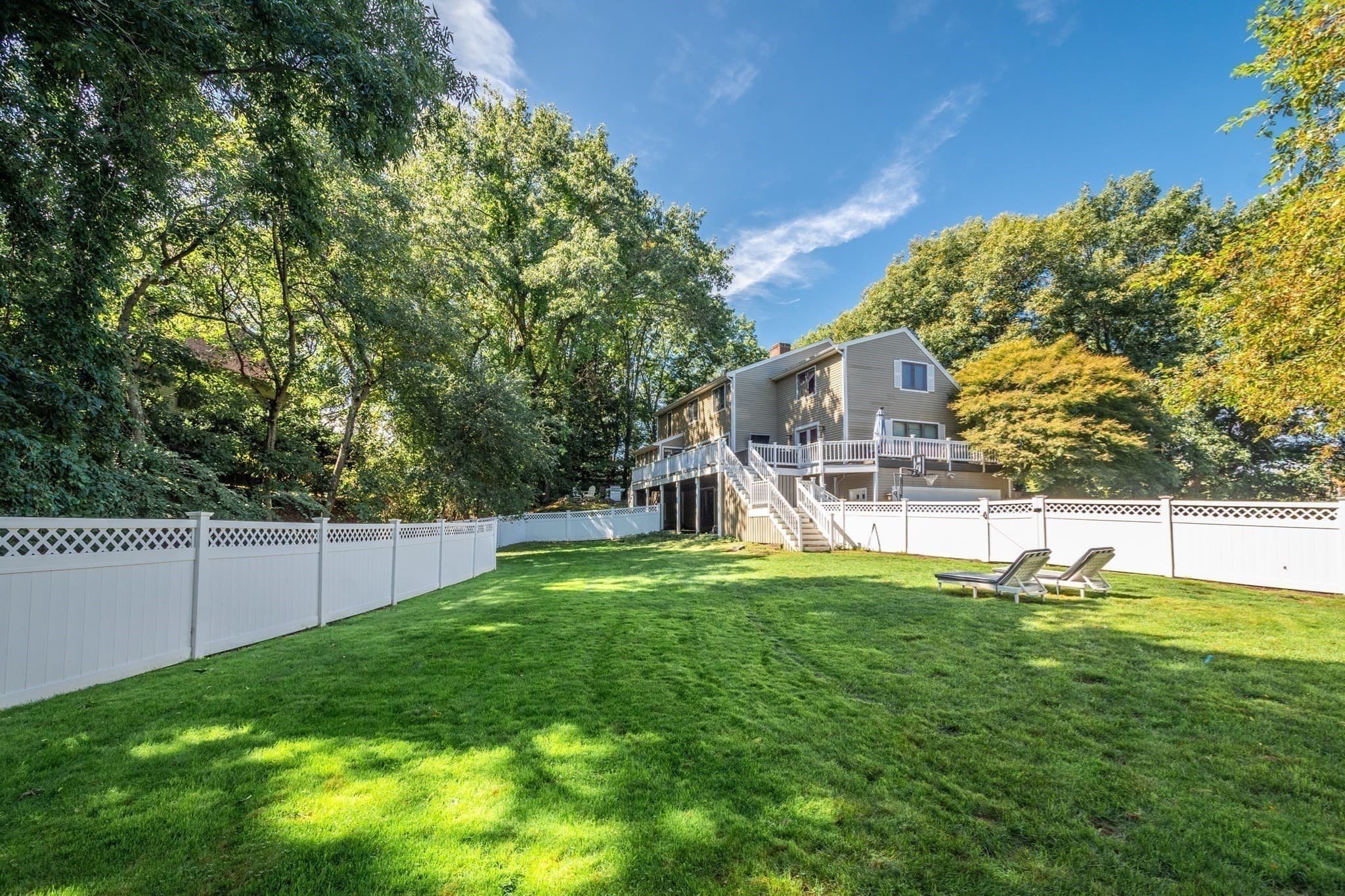 Single Family Residence at 30 Surrey Rd, Winchester MA 01890, photo 4 of 42