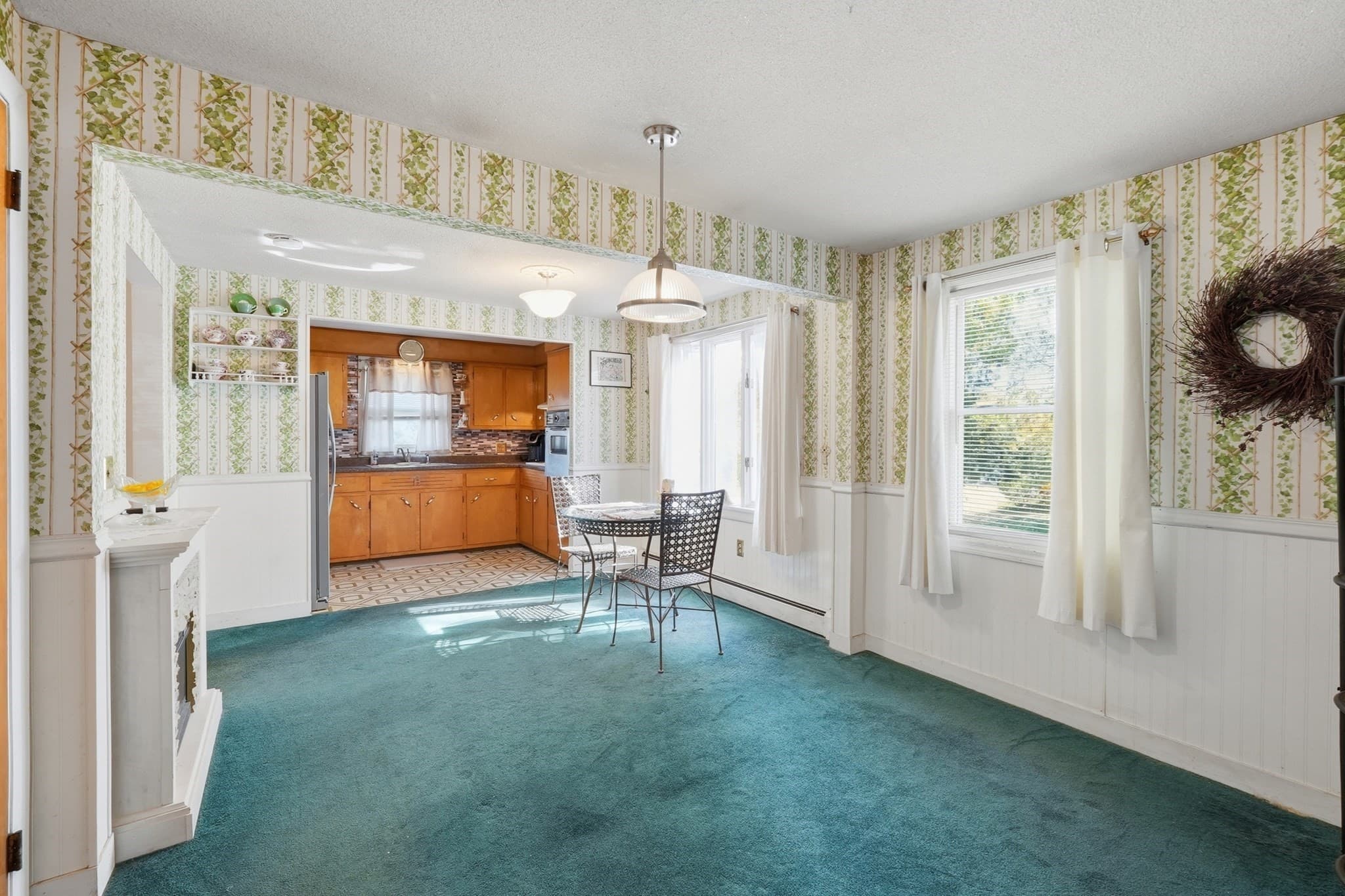 Single Family Residence at 6 Birch St, West Brookfield MA 01585, West Brookfield, photo 12 of 42