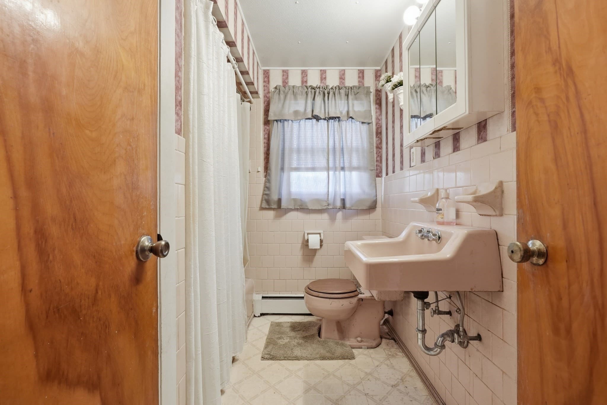 Single Family Residence at 6 Birch St, West Brookfield MA 01585, West Brookfield, photo 26 of 42