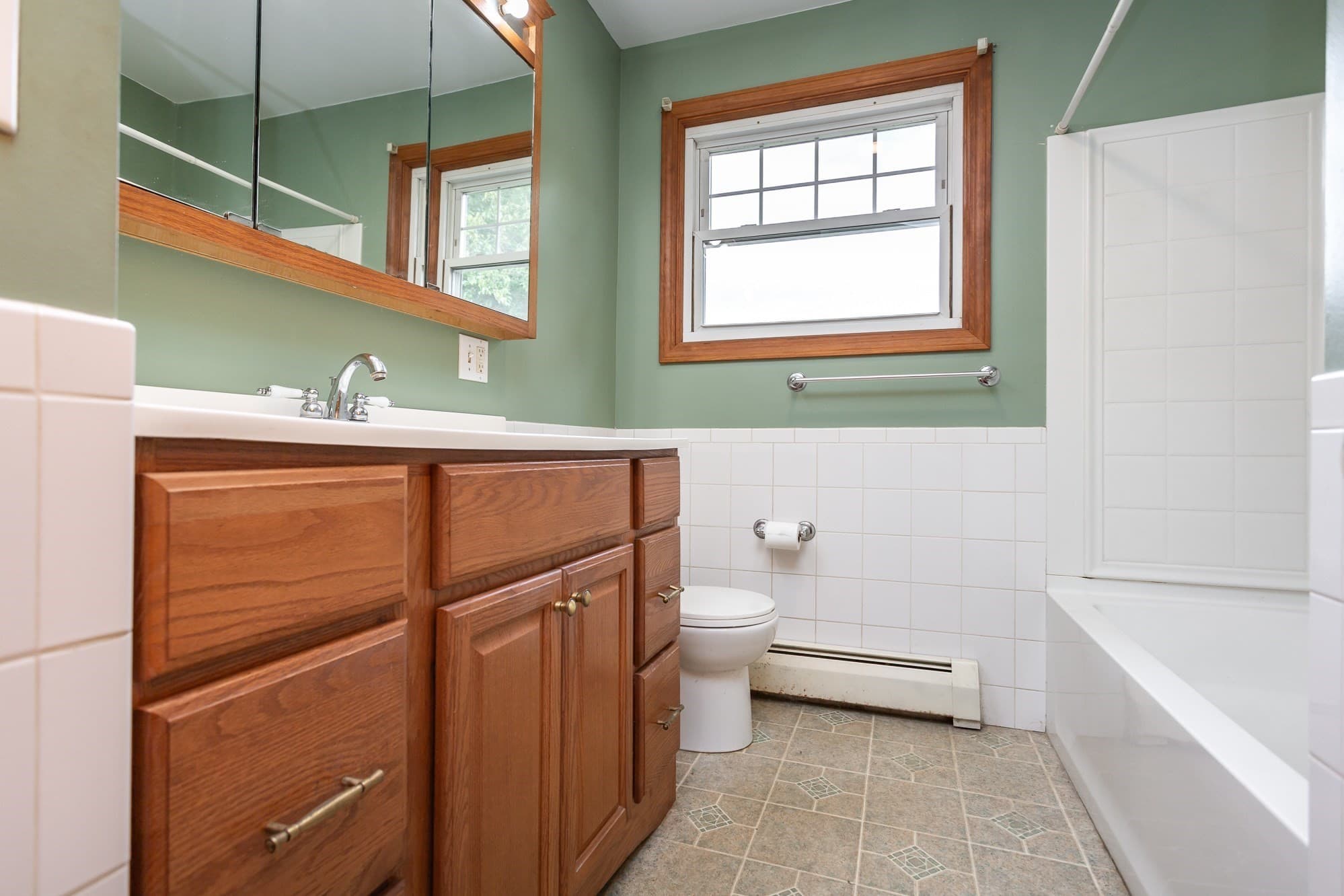 Single Family Residence at 26 Midland Rd, Somerset MA 02726, Somerset, photo 20 of 28