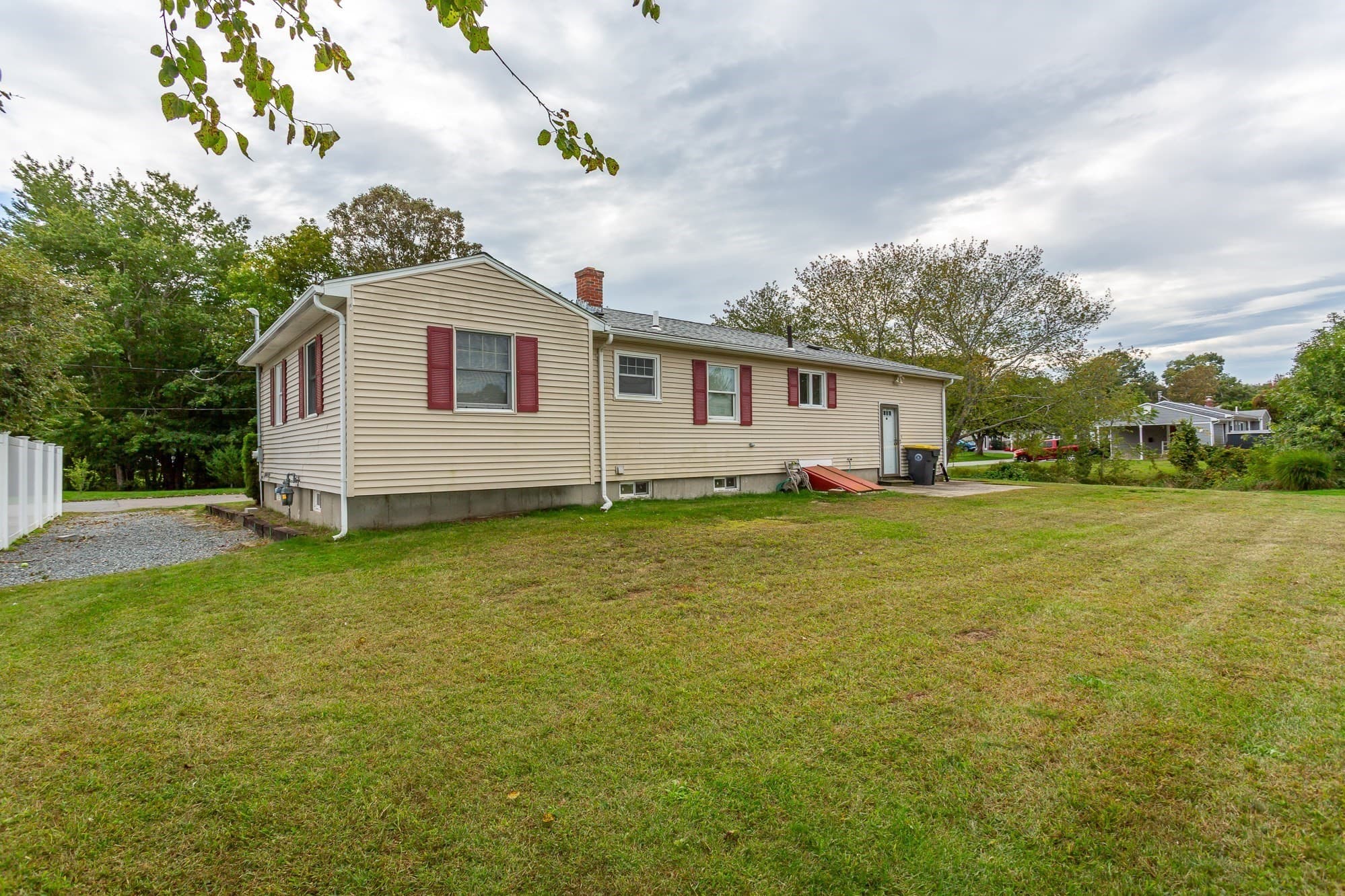 Single Family Residence at 26 Midland Rd, Somerset MA 02726, Somerset, photo 4 of 28