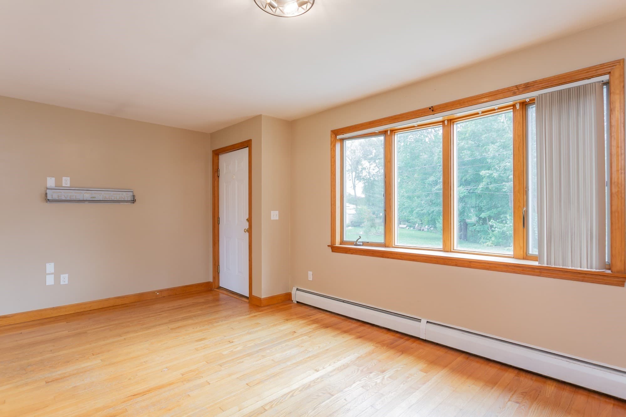 Single Family Residence at 26 Midland Rd, Somerset MA 02726, Somerset, photo 8 of 28