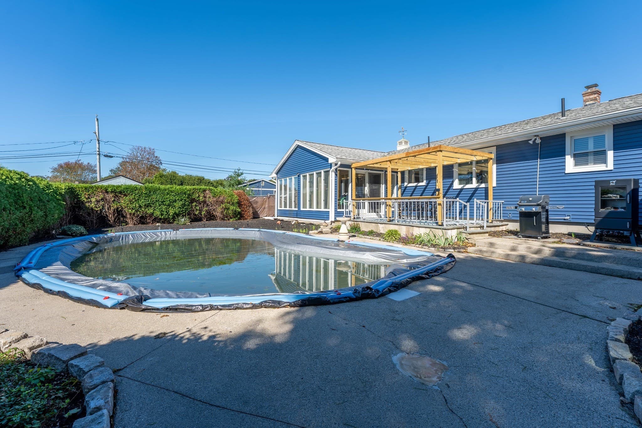 Single Family Residence at 95 Caroline Ave, Somerset MA 02725, Somerset, photo 6 of 33