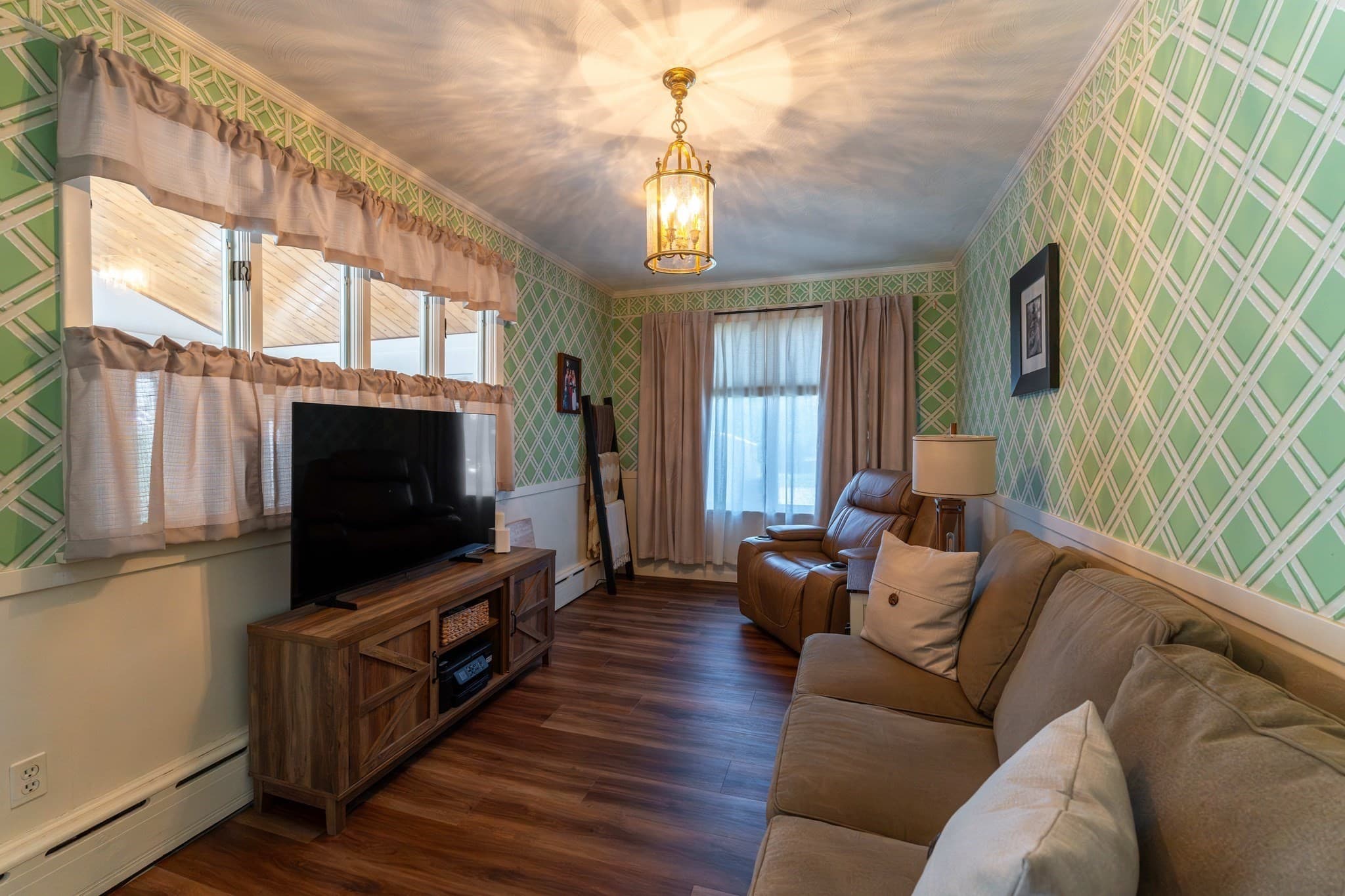 Single Family Residence at 95 Caroline Ave, Somerset MA 02725, Somerset, photo 14 of 33