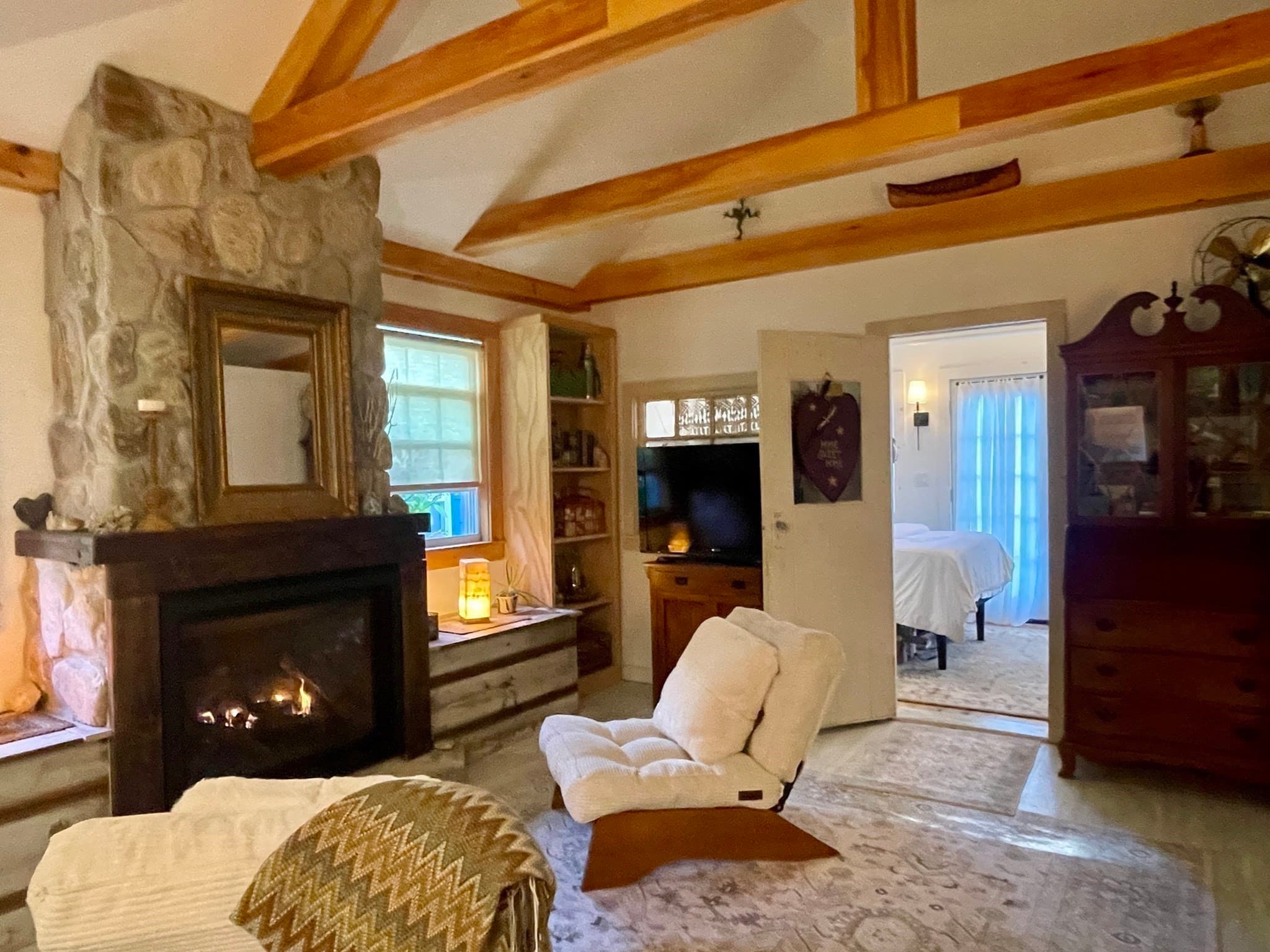 Single Family Residence at 5 Lakeshore Dr, Wales MA 01081, Wales, photo 12 of 33