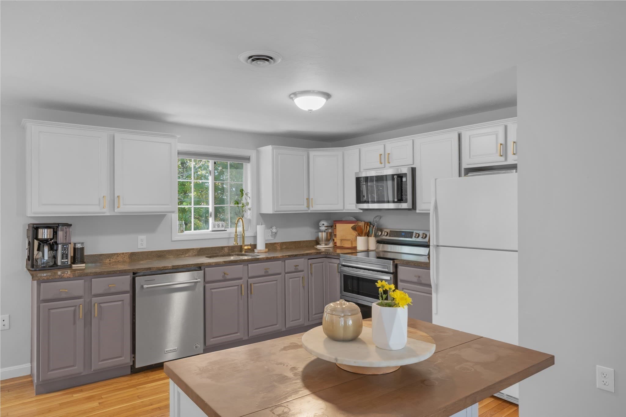 Condominium at 29 Mahogany Run # 29, Leominster MA 01453, Leominster, photo 3 of 24