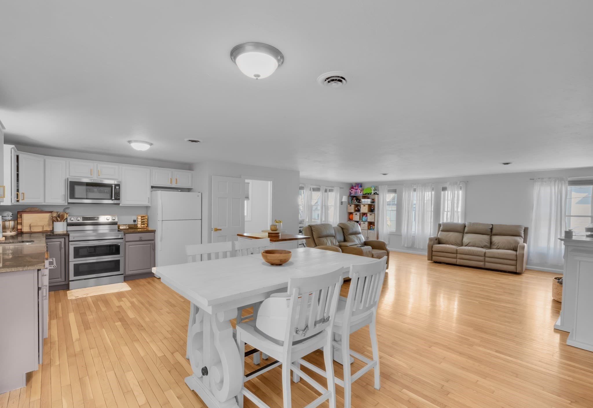 Condominium at 29 Mahogany Run # 29, Leominster MA 01453, Leominster, photo 4 of 24