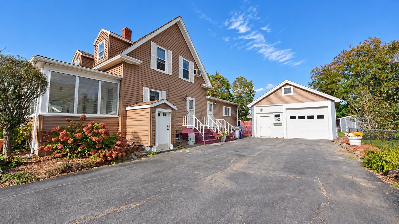 Single Family Residence at 37 Benefit St, Taunton MA 02780, Taunton, photo 2 of 17