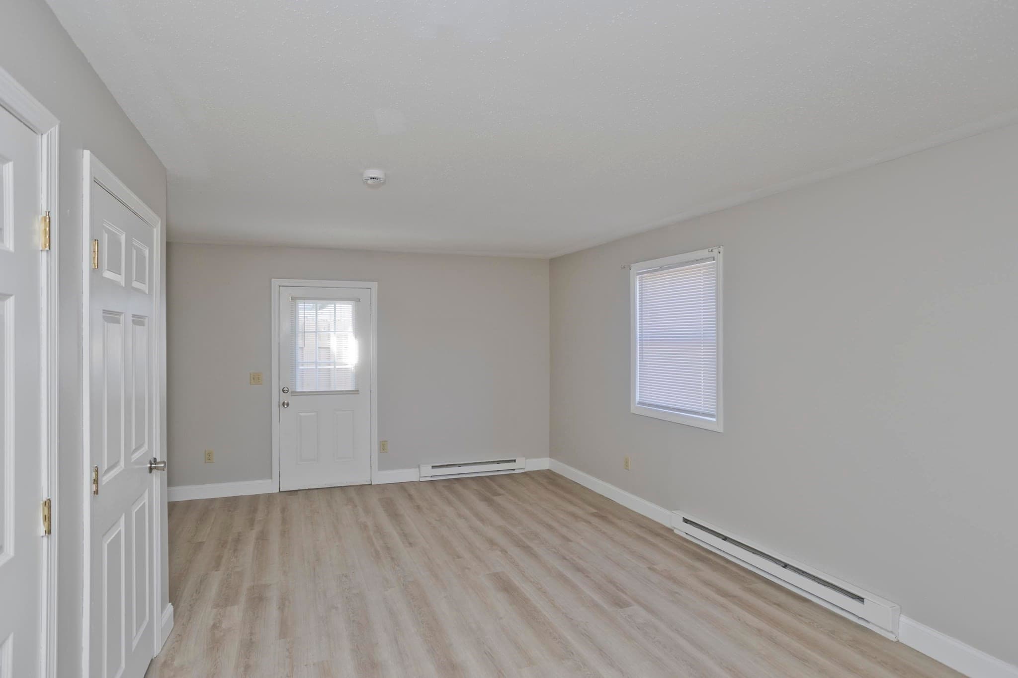 4 Family - 4 Units Side by Side at 73-75 Walnut St, Holyoke MA 01040, Holyoke, photo 11 of 17