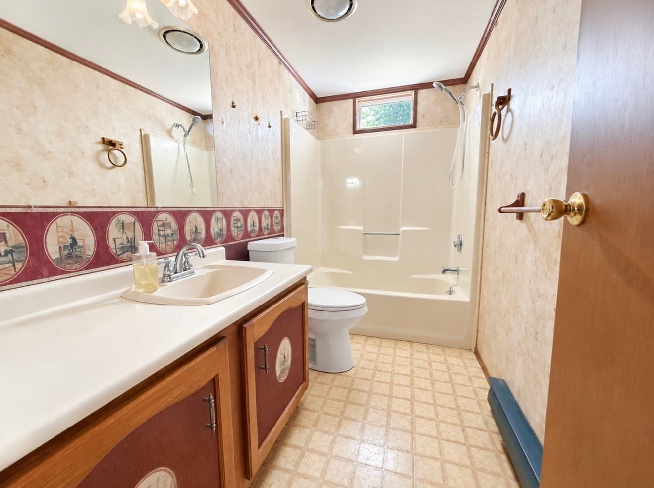 Mobile Home at 403 Tully Rd, Orange MA 01364, Orange, photo 11 of 30