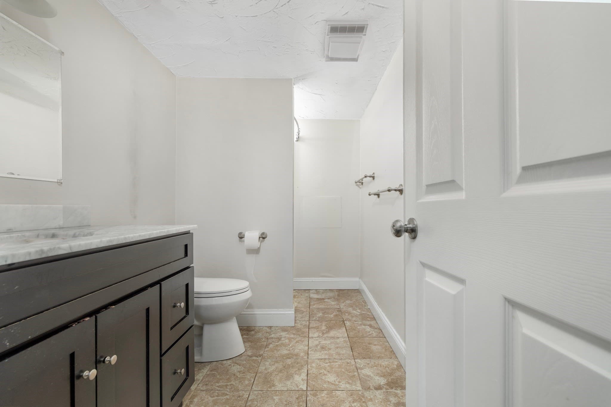 Condominium at 1029 Pleasant St # 9, Worcester MA 01602, Worcester, photo 17 of 18