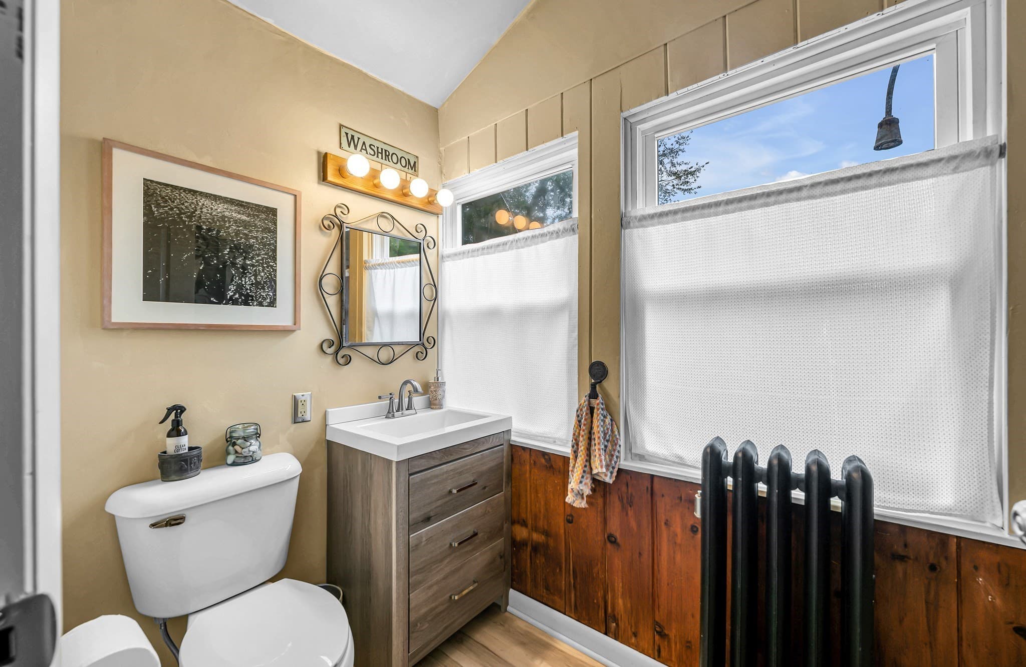 Single Family Residence at 18 Fabyan St, West Springfield MA 01089, West Springfield, photo 19 of 24