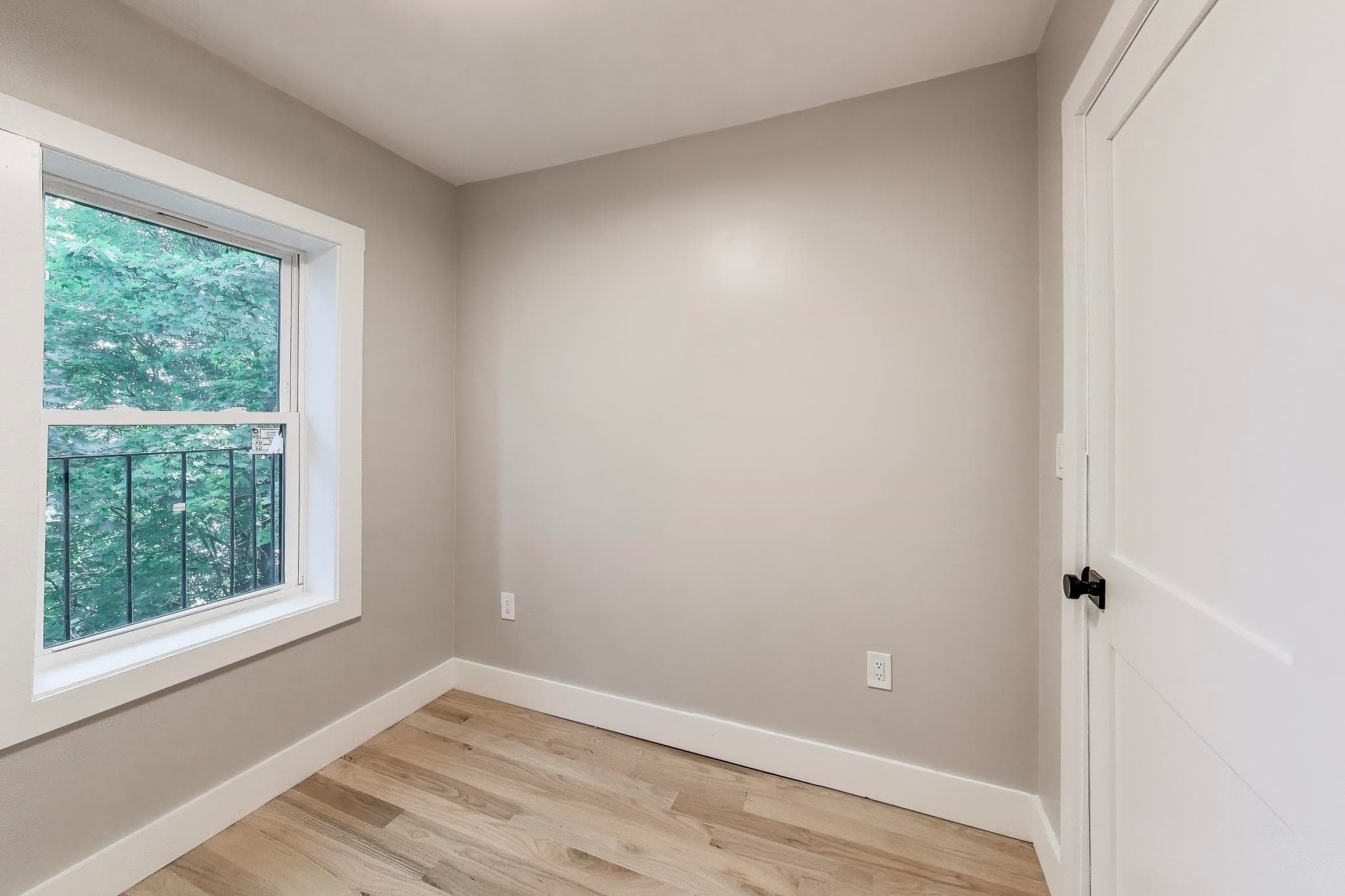 5-9 Family at 35-37 Delle Ave, Boston MA 02136, Boston, photo 23 of 28