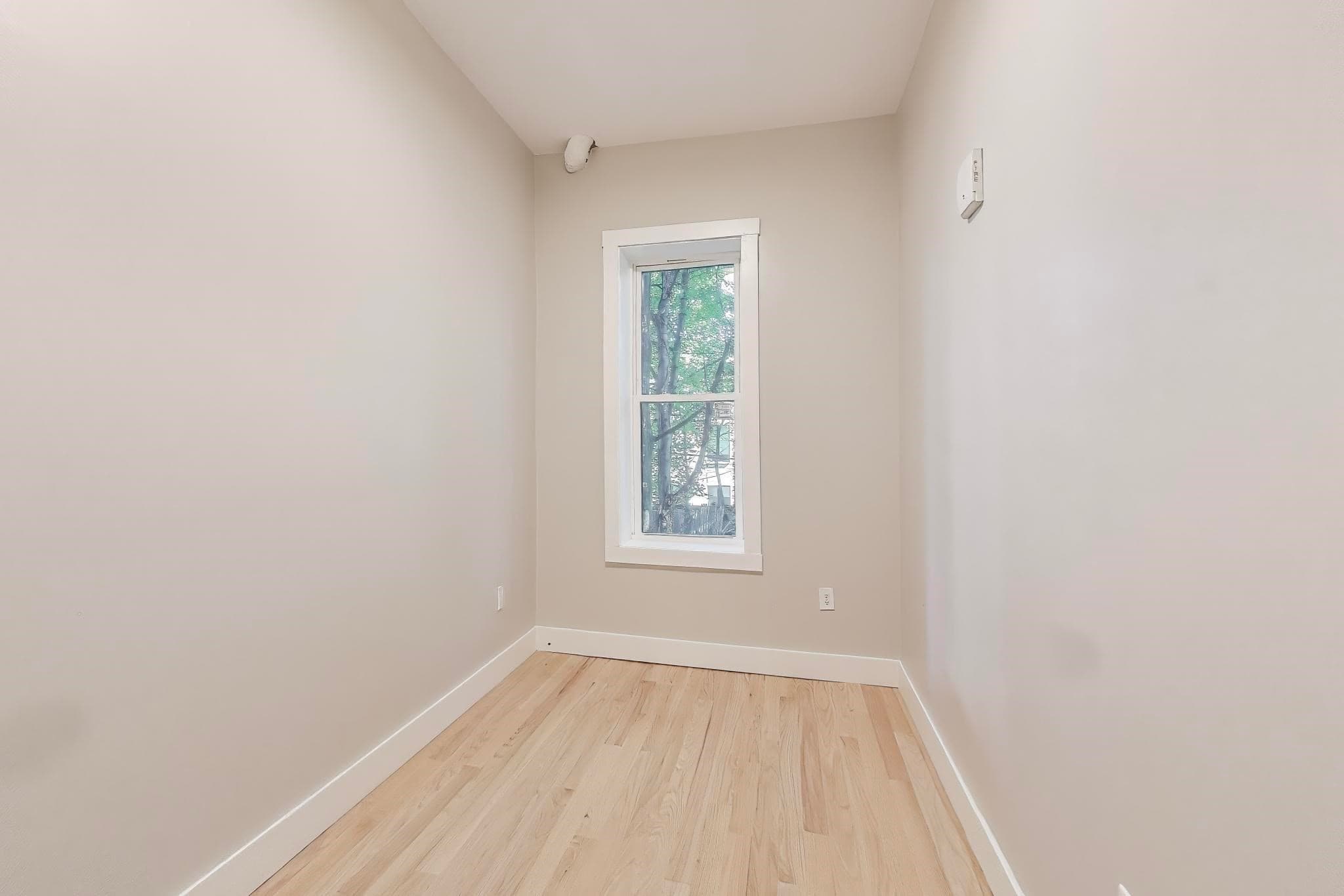 5-9 Family at 35-37 Delle Ave, Boston MA 02136, Boston, photo 6 of 28