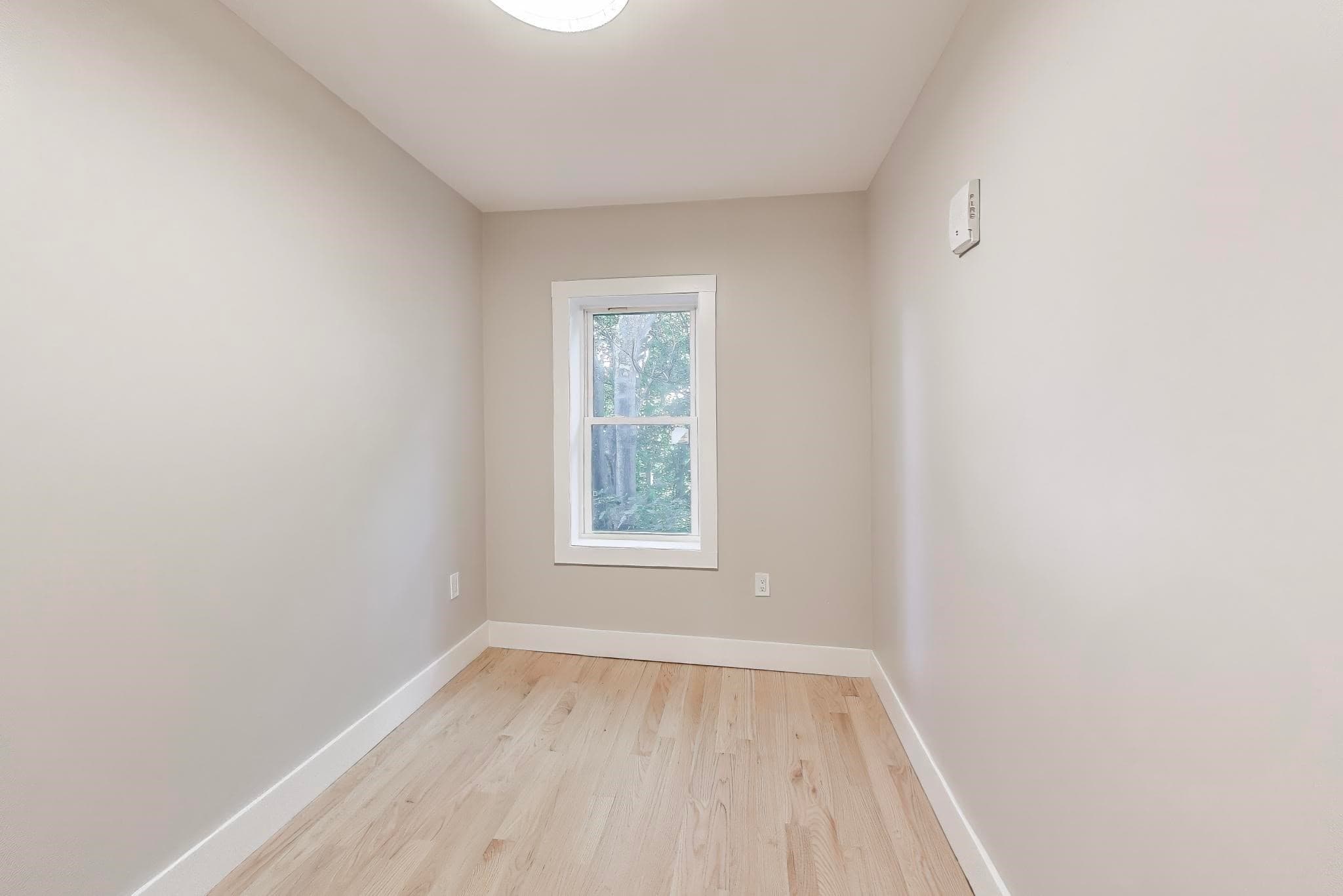 5-9 Family at 35-37 Delle Ave, Boston MA 02136, Boston, photo 26 of 28