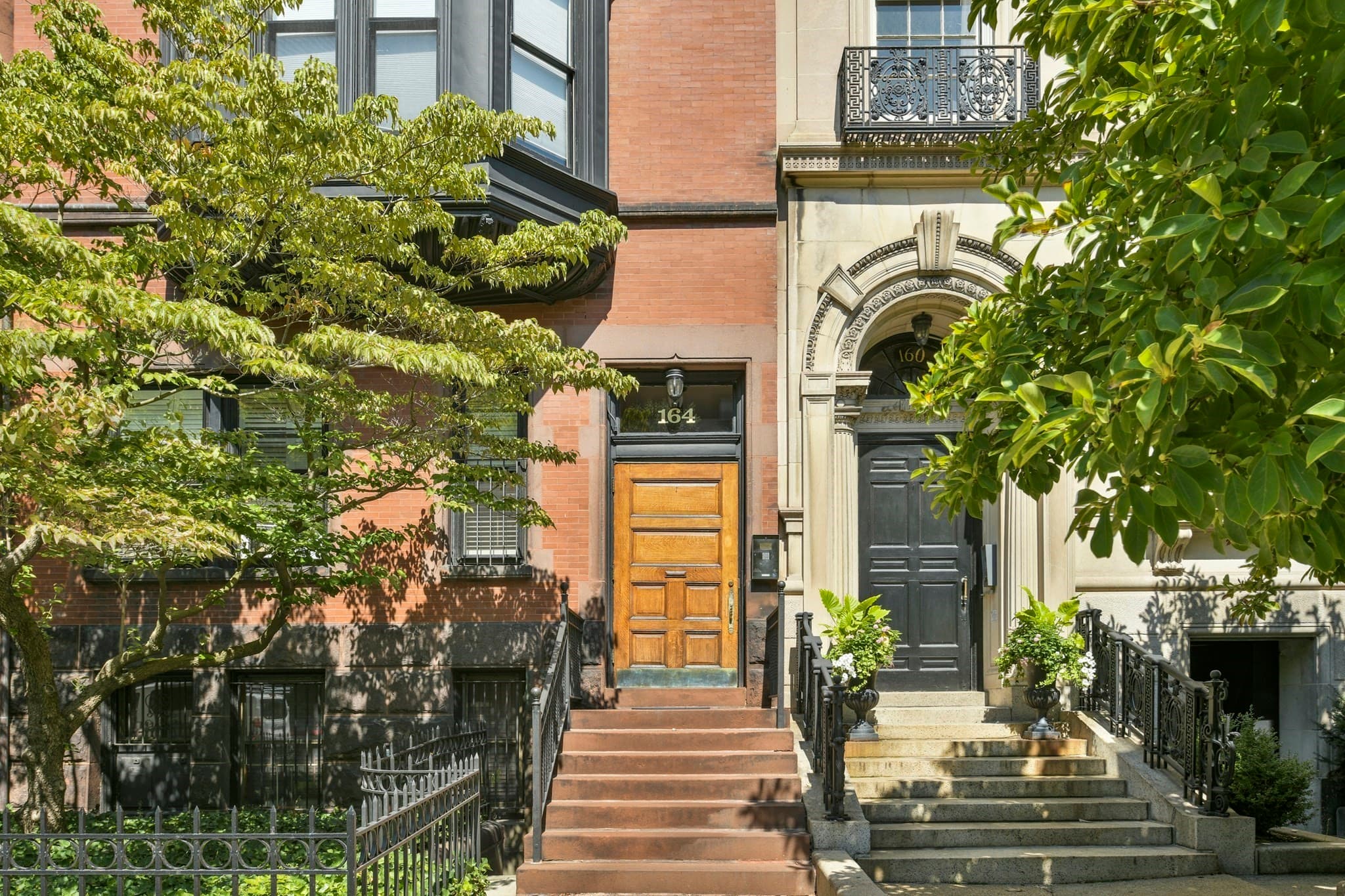 Condominium at 164 Beacon St, Boston MA 02116, Boston, photo 3 of 12