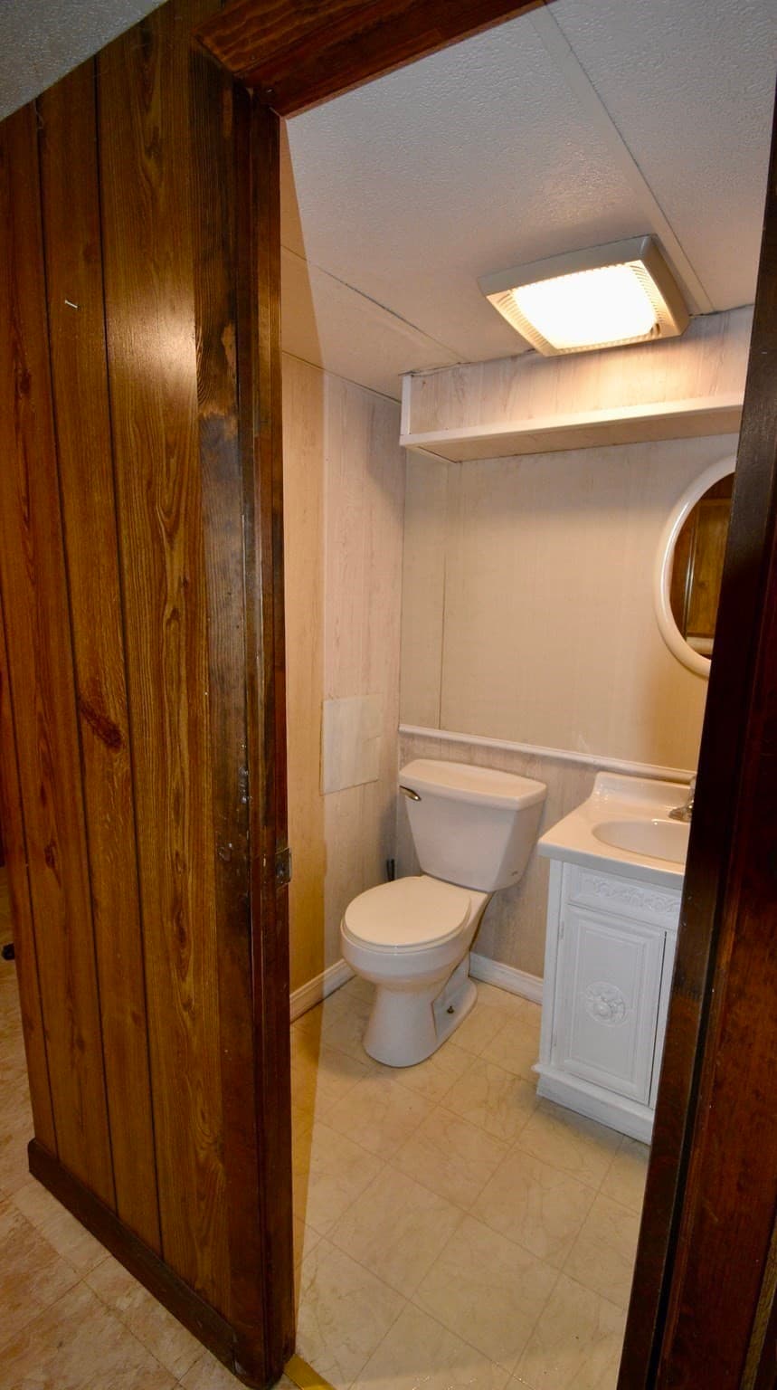 Single Family Residence at 64 Poplar St, Chicopee MA 01013, Chicopee, photo 17 of 24