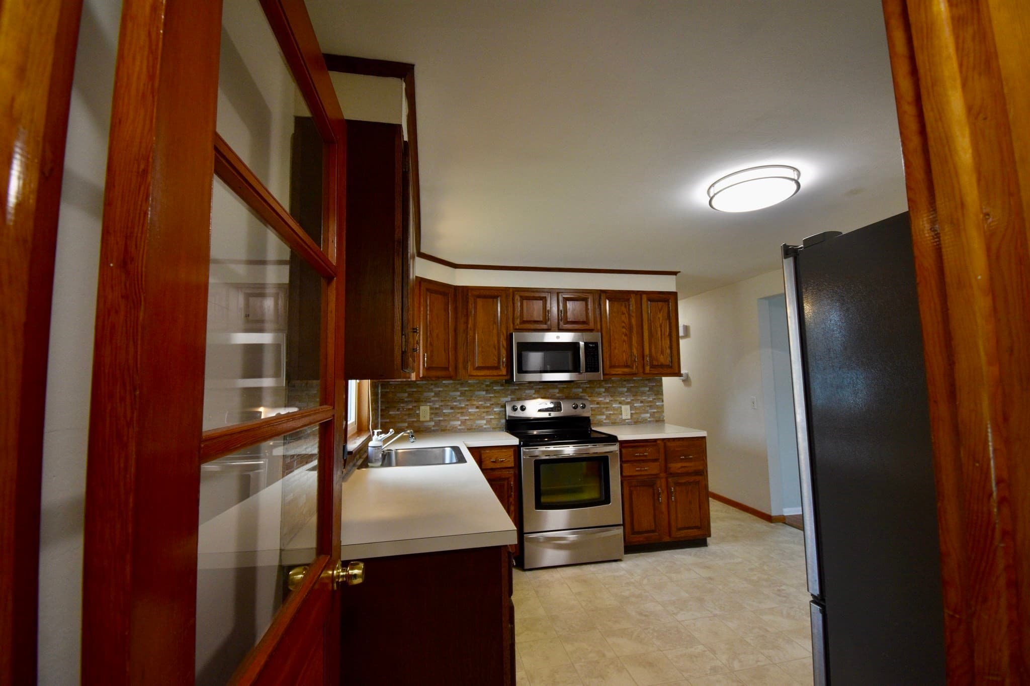 Single Family Residence at 64 Poplar St, Chicopee MA 01013, Chicopee, photo 4 of 24