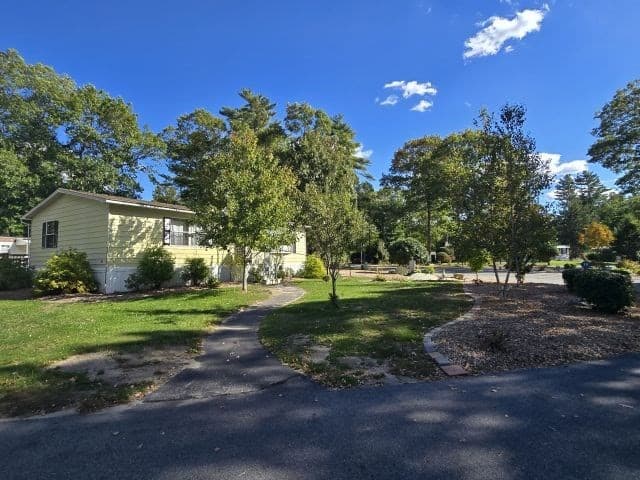 Mobile Home at 39-9 South Meadow Village Rd, Carver MA 02330, Carver, photo 6 of 26