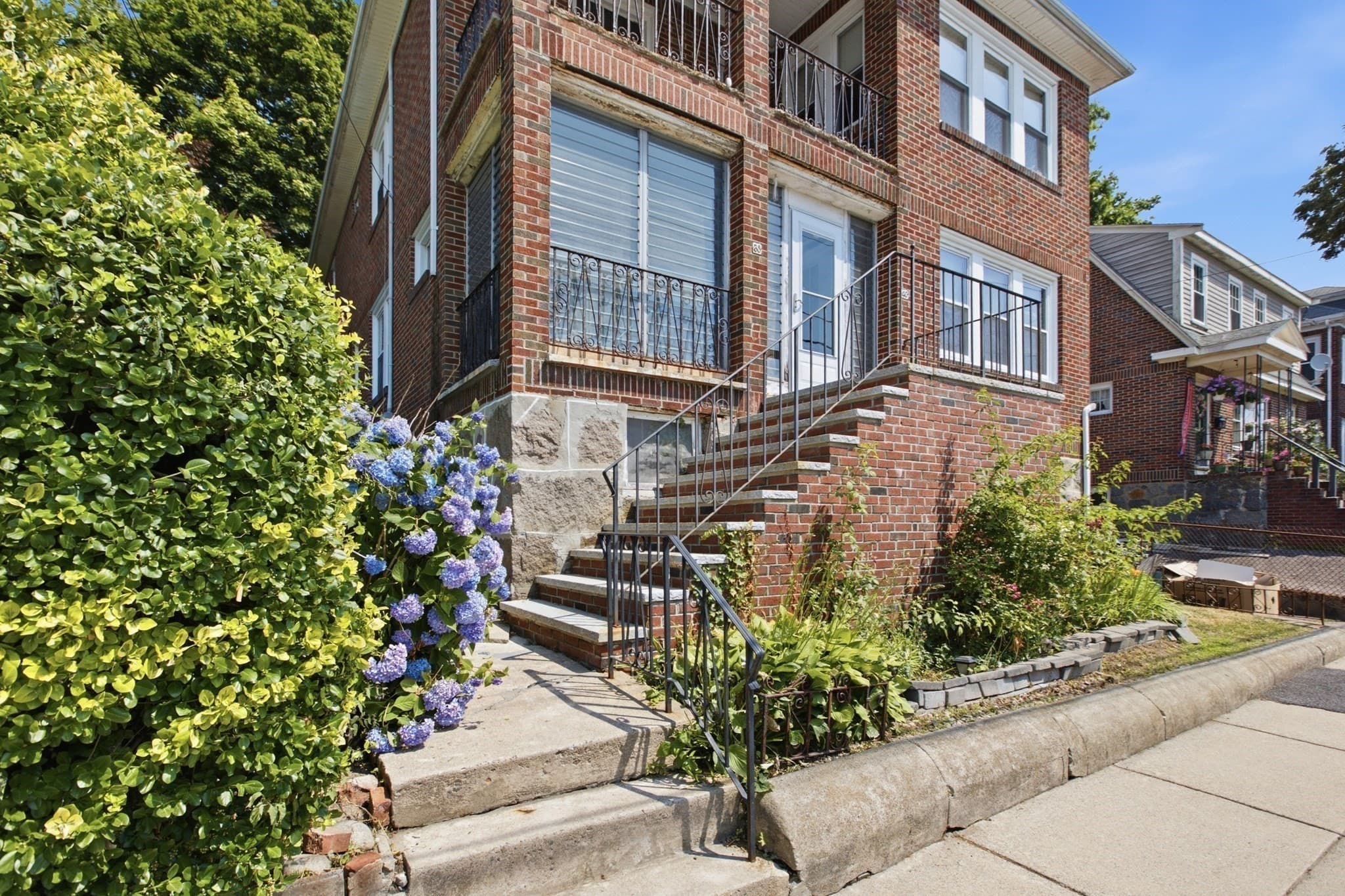 Multi Family at 38-40 Franconia St, Boston MA 02122, Boston, photo 3 of 42