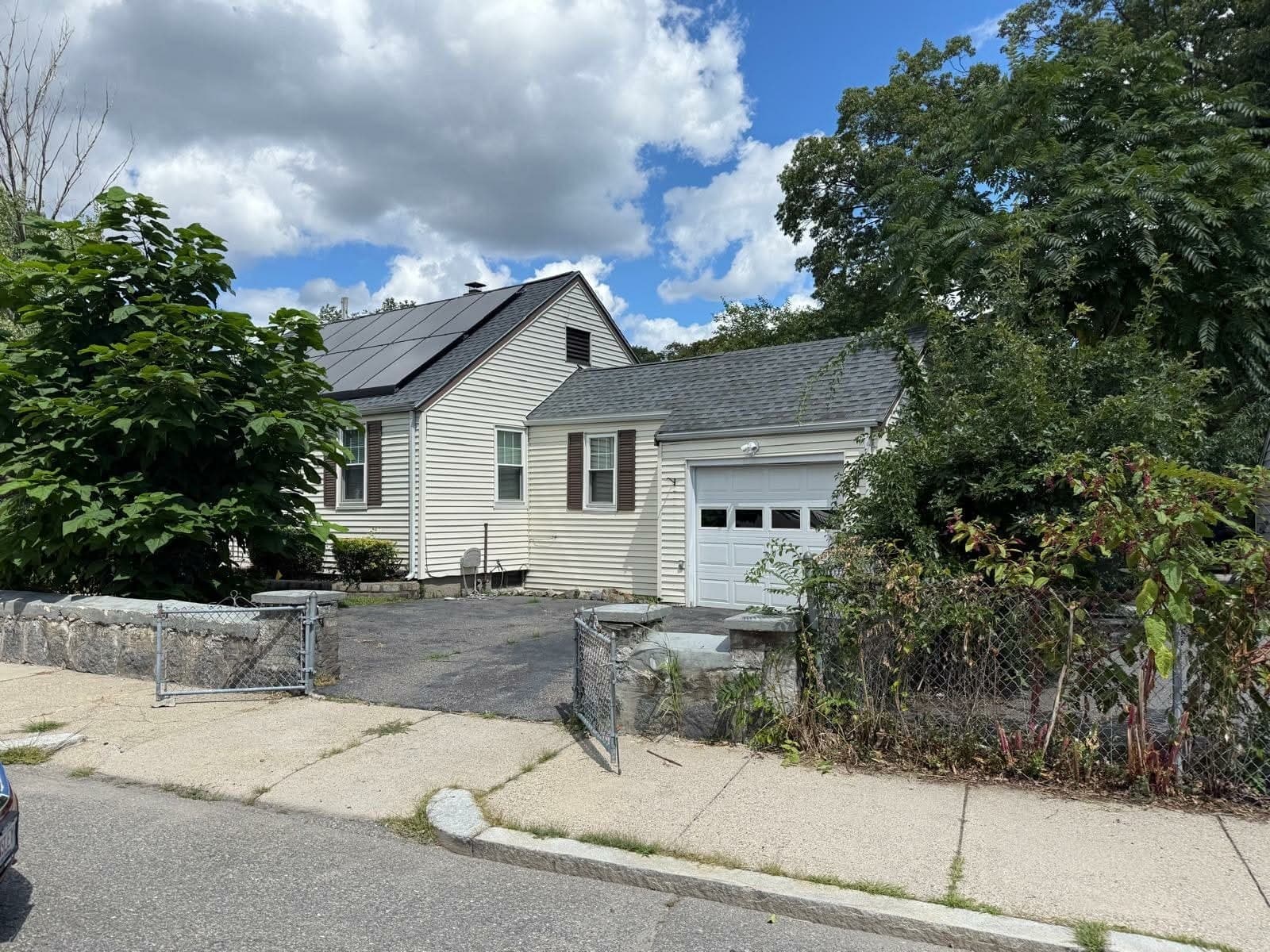 Single Family Residence at 59 Birchcroft Rd, Boston MA 02136, Boston, photo 4 of 12