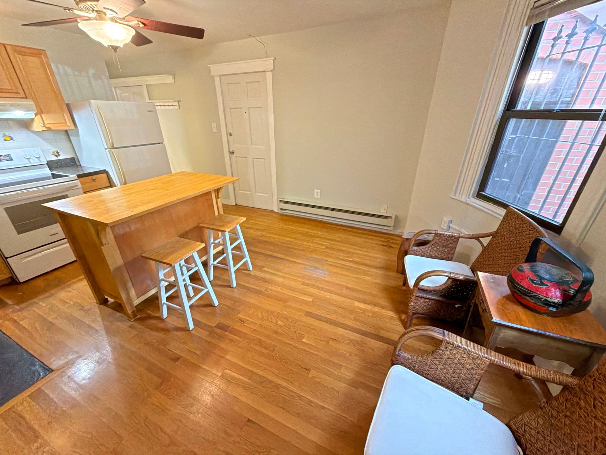 Condominium at 81 E Brookline St # 1, Boston MA 02118, Boston, photo 6 of 22