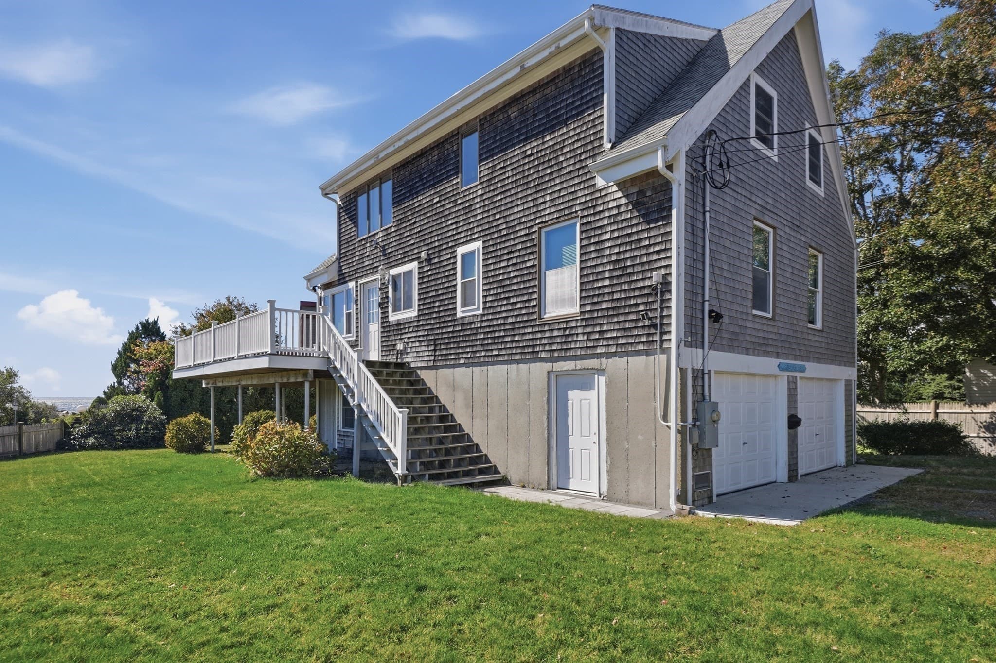 Single Family Residence at 5 Bayview Ave, Fairhaven MA 02719, Fairhaven, photo 3 of 42