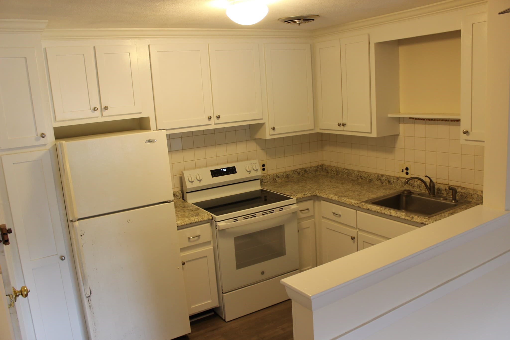Condominium at 31 Warren St # 4, Waltham MA 02453, photo 6 of 16