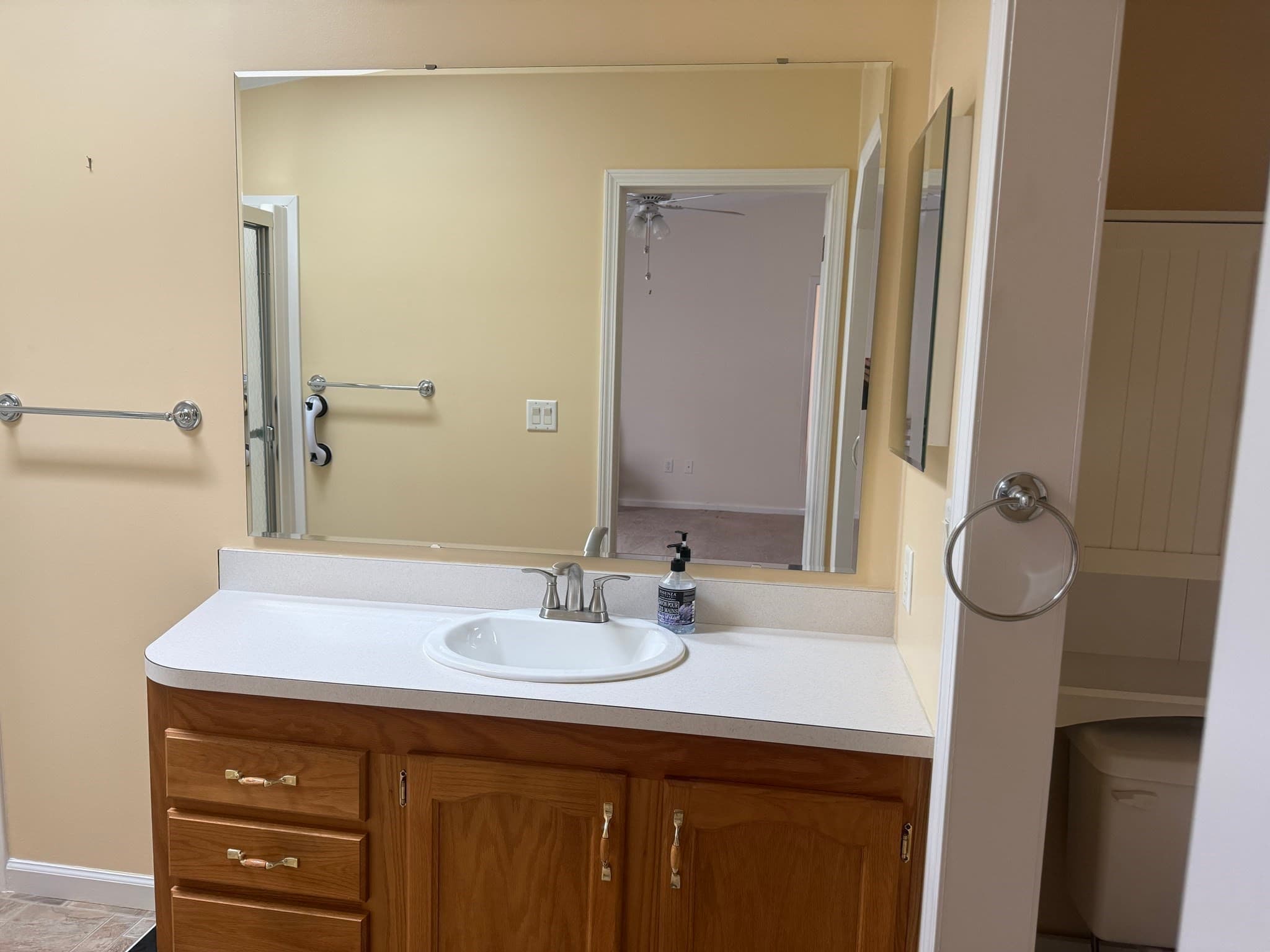 Single Family Residence at 301 Blueberry Circle, Middleboro MA 02346, Middleboro, photo 5 of 12