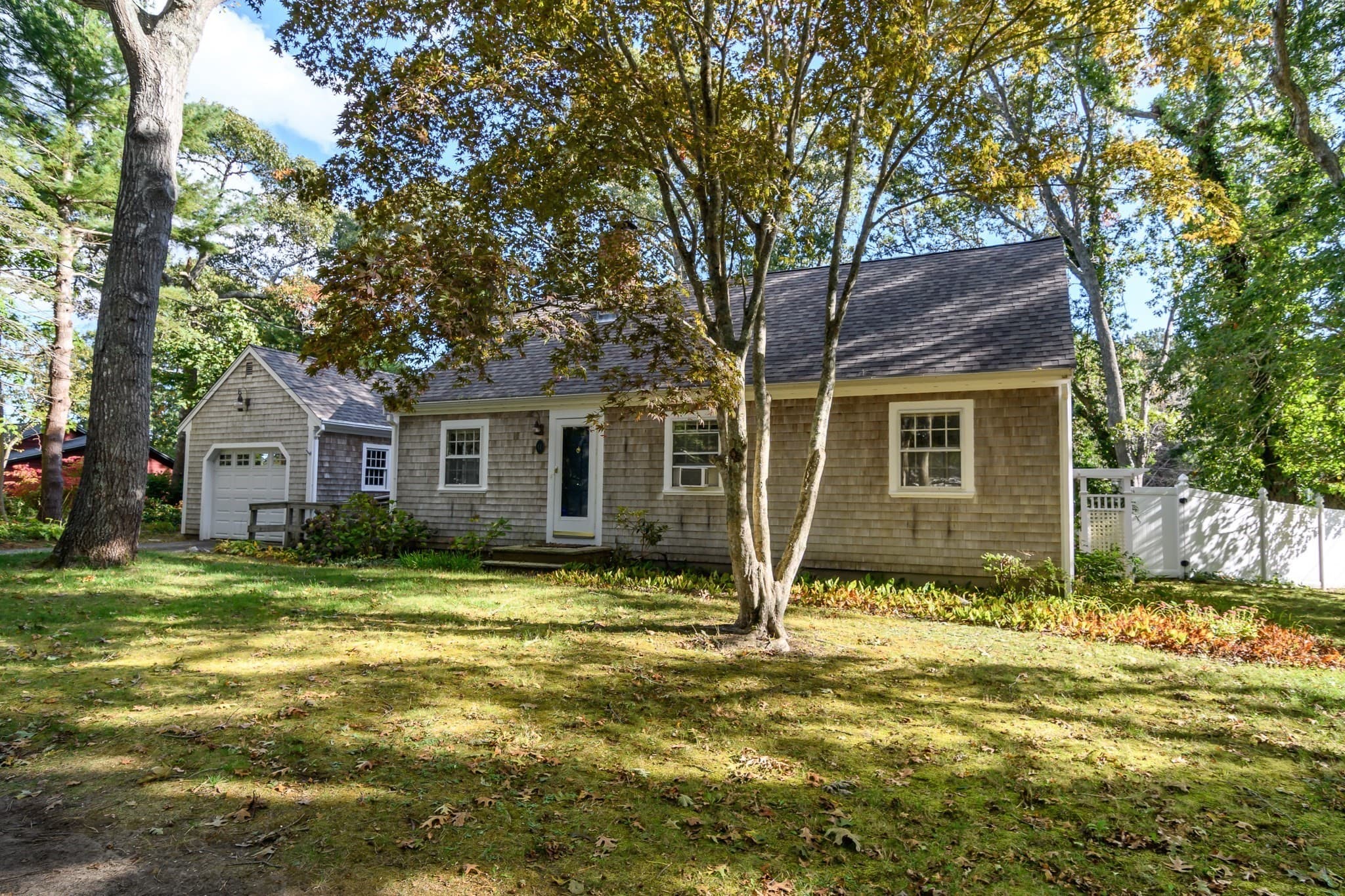 11 Burtonwood Ave, Bourne MA 02532