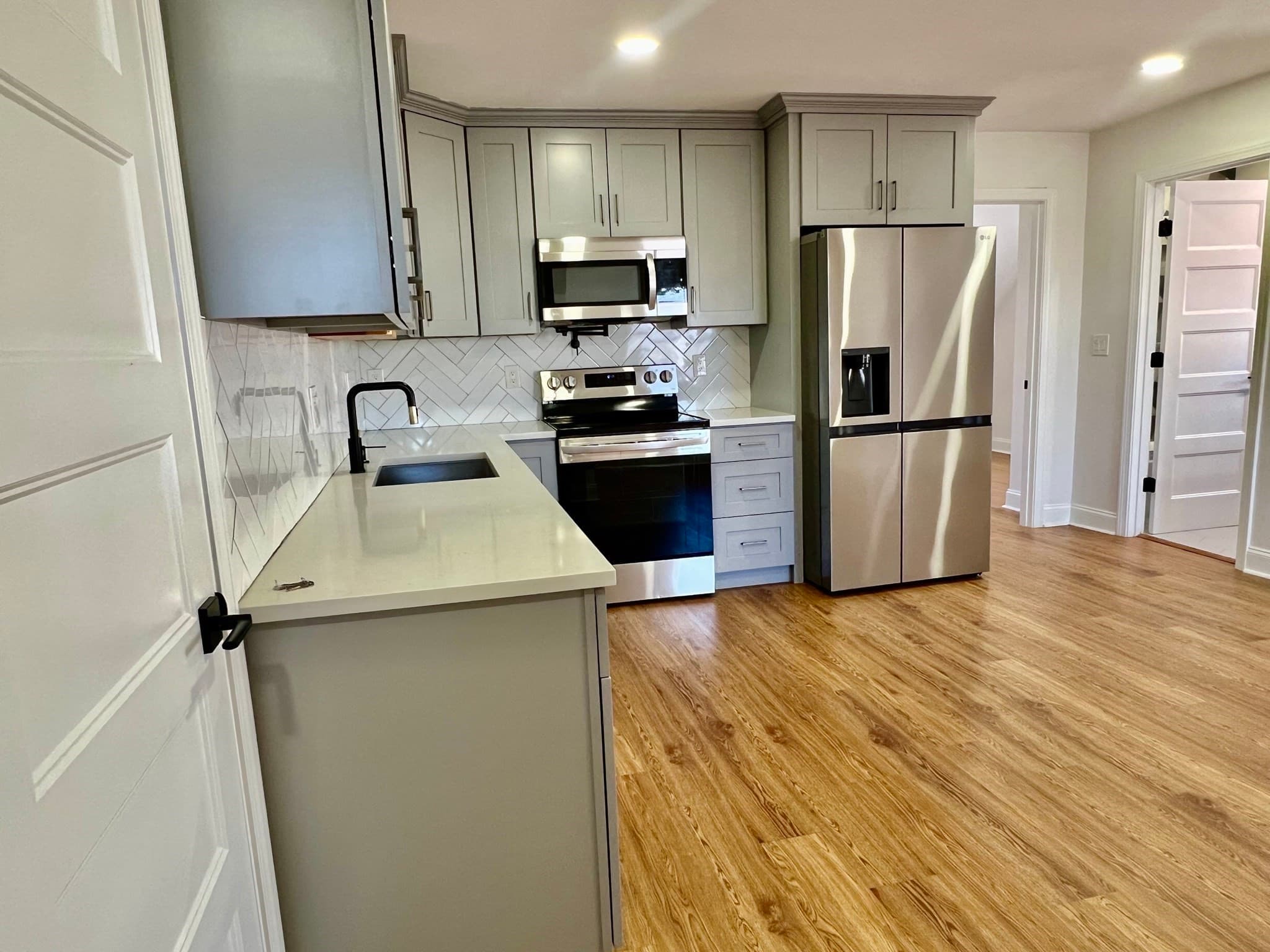Apartment at 6 Harding Ave # 4, Everett MA 02149, photo 4 of 20
