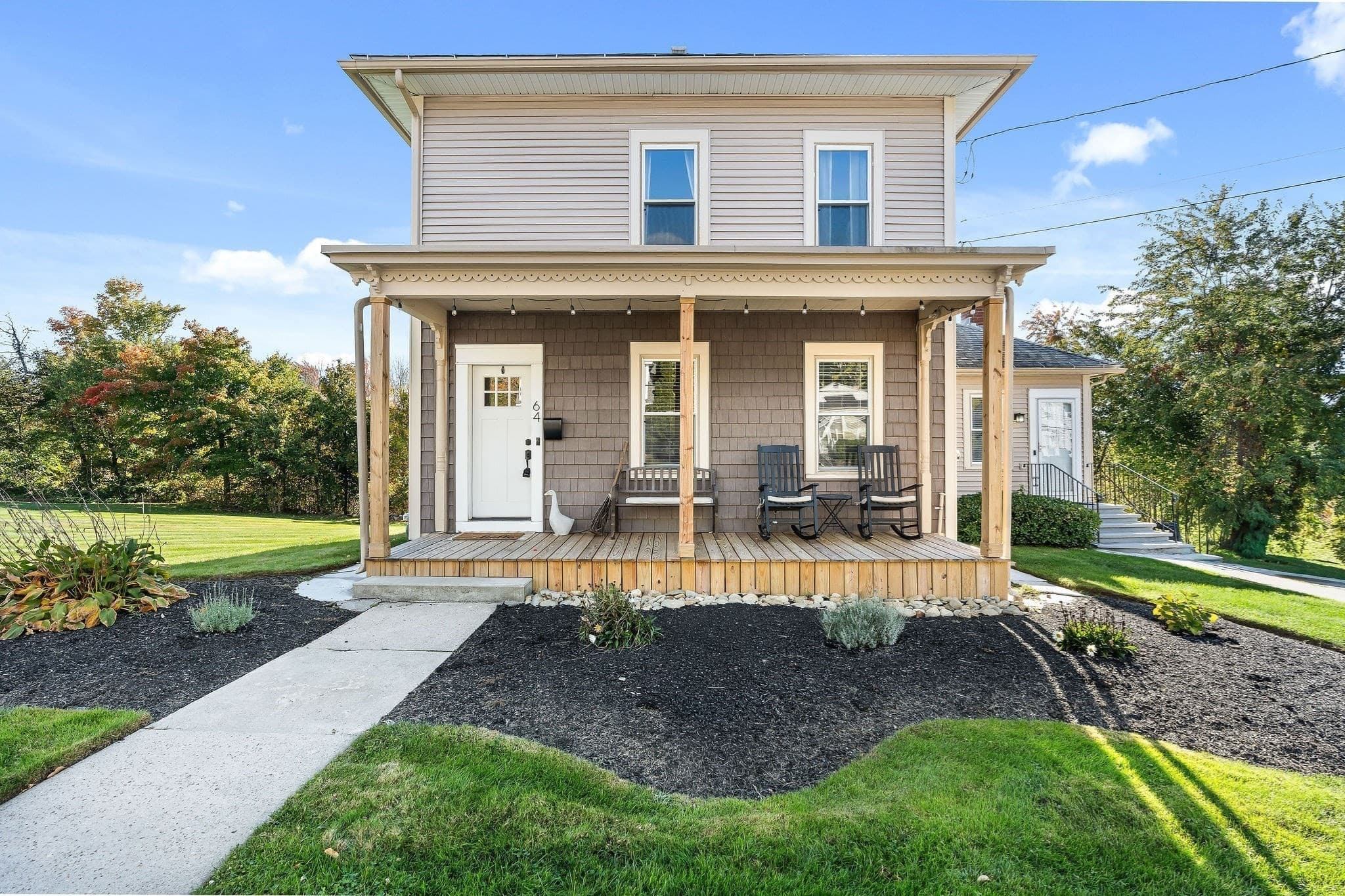 Single Family Residence at 64 Mooreland Ave, Leominster MA 01453, Leominster, photo 2 of 27
