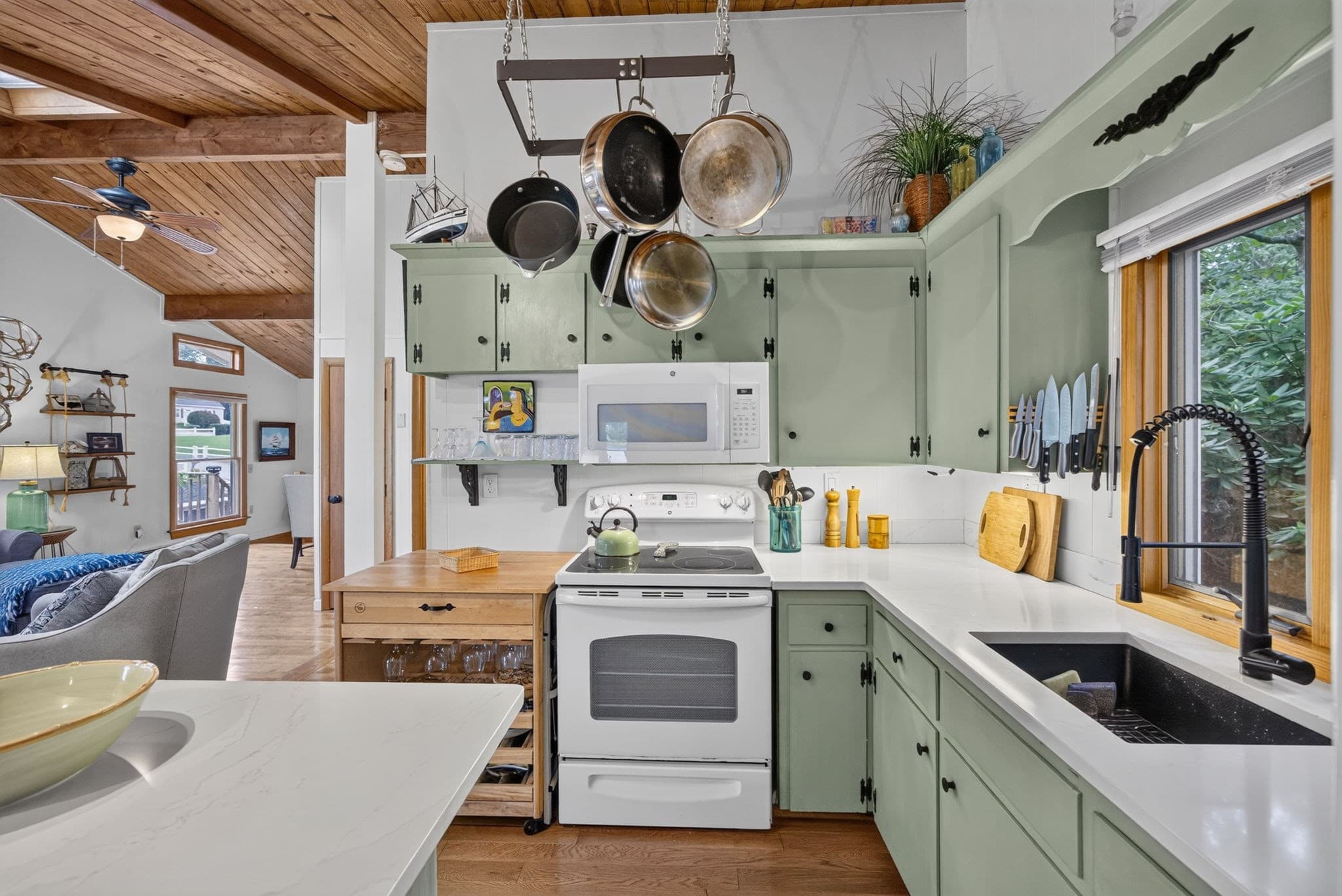 Single Family Residence at 63 Seatucket Road, Falmouth MA 02536, photo 15 of 39