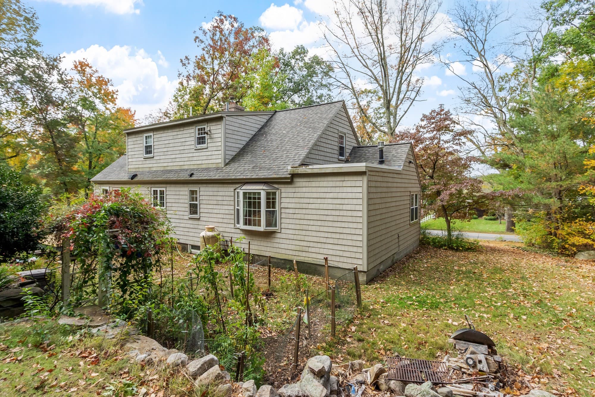 Single Family Residence at 340 Purgatory Road, Northbridge MA 01588, Northbridge, photo 24 of 26