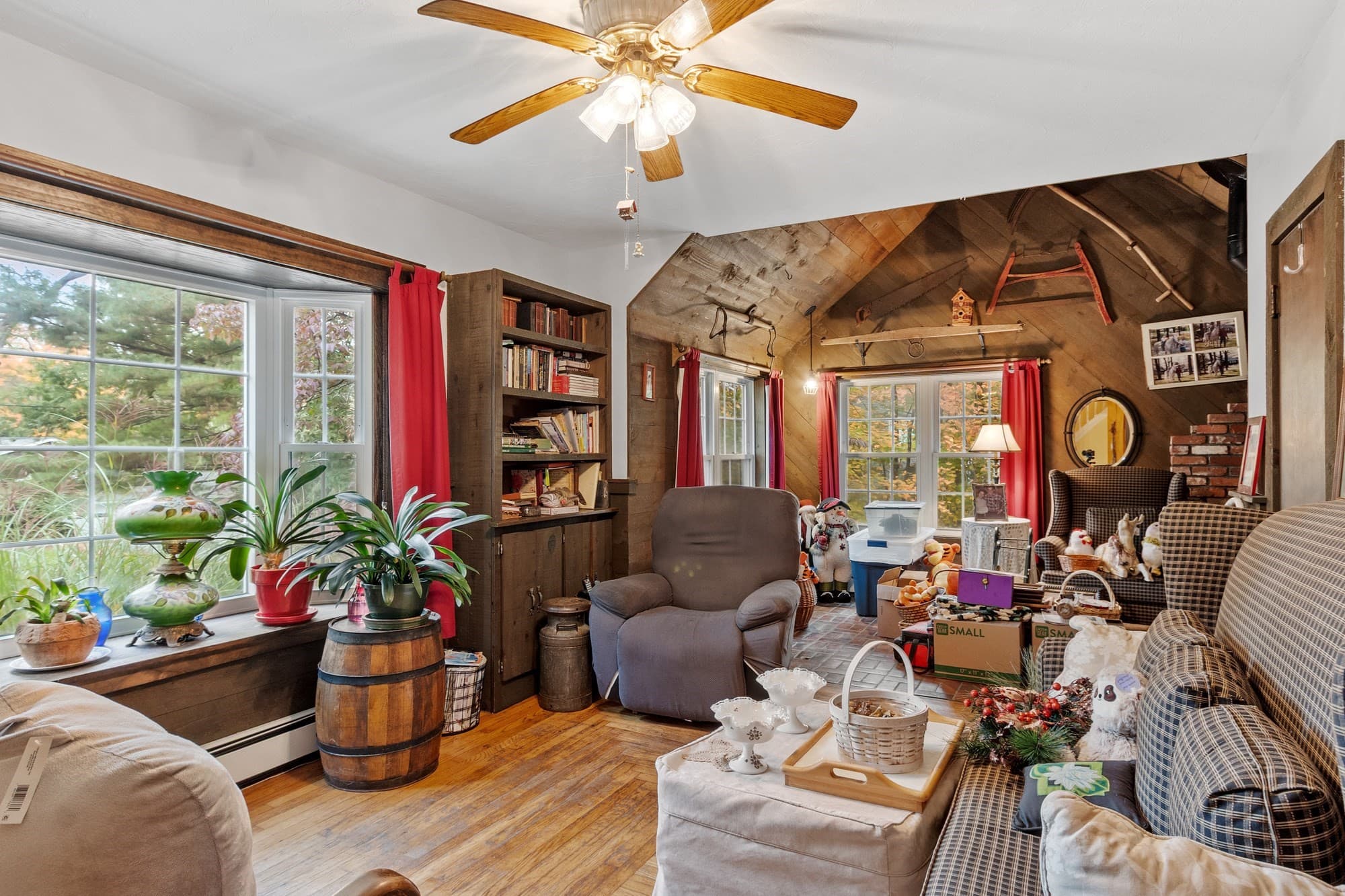 Single Family Residence at 340 Purgatory Road, Northbridge MA 01588, Northbridge, photo 8 of 26