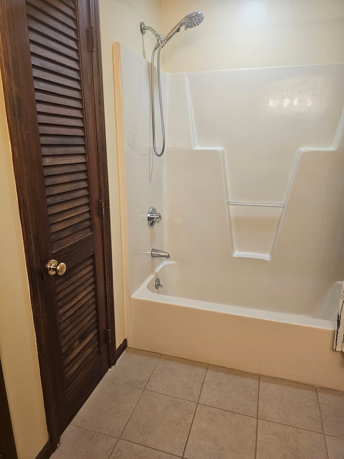 Condominium at 92 Swan Street # 207, Lowell MA 01852, Lowell, photo 18 of 20